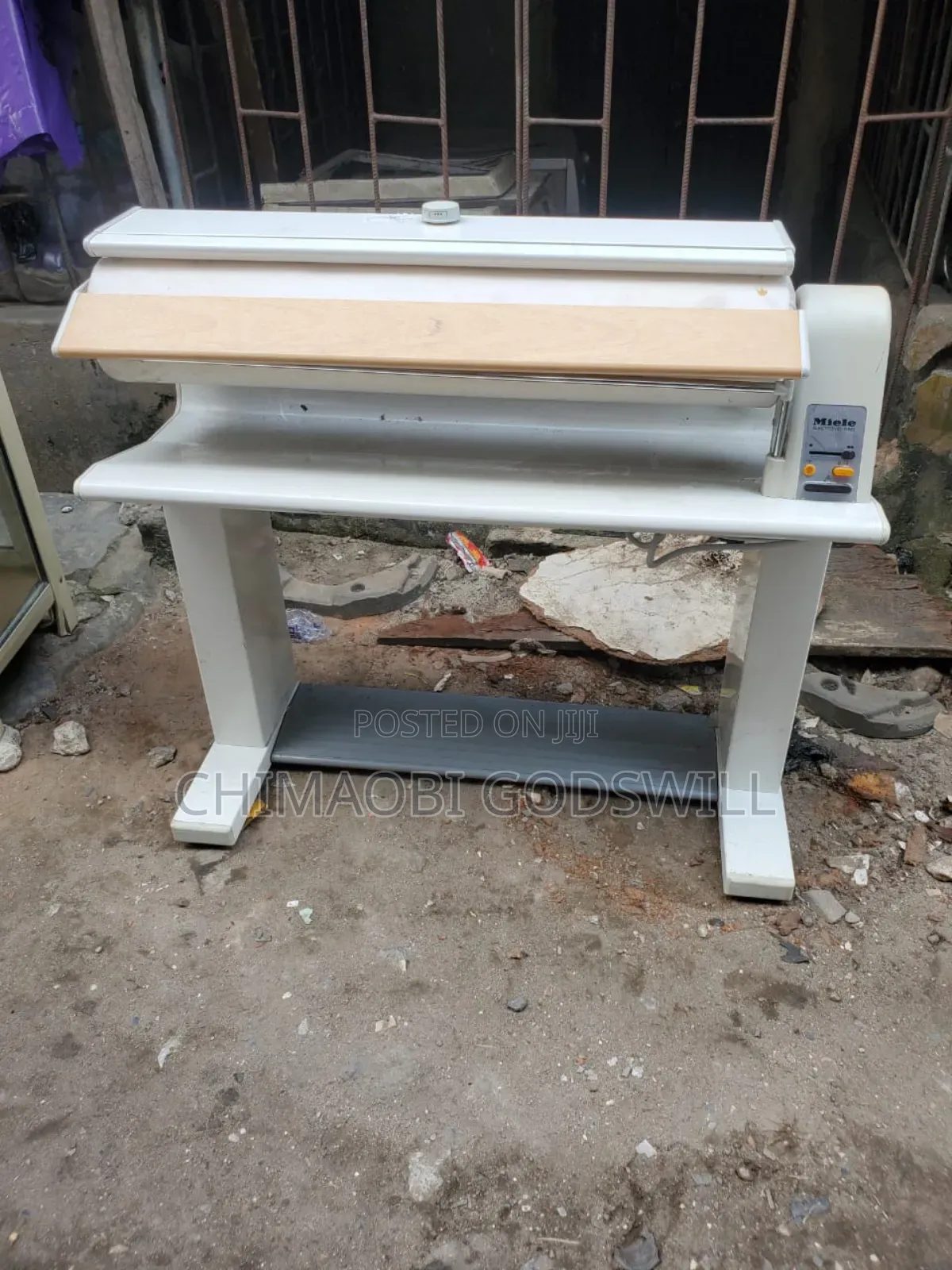 Duvet and Calendar Presser Machine and Bedsheets Machine