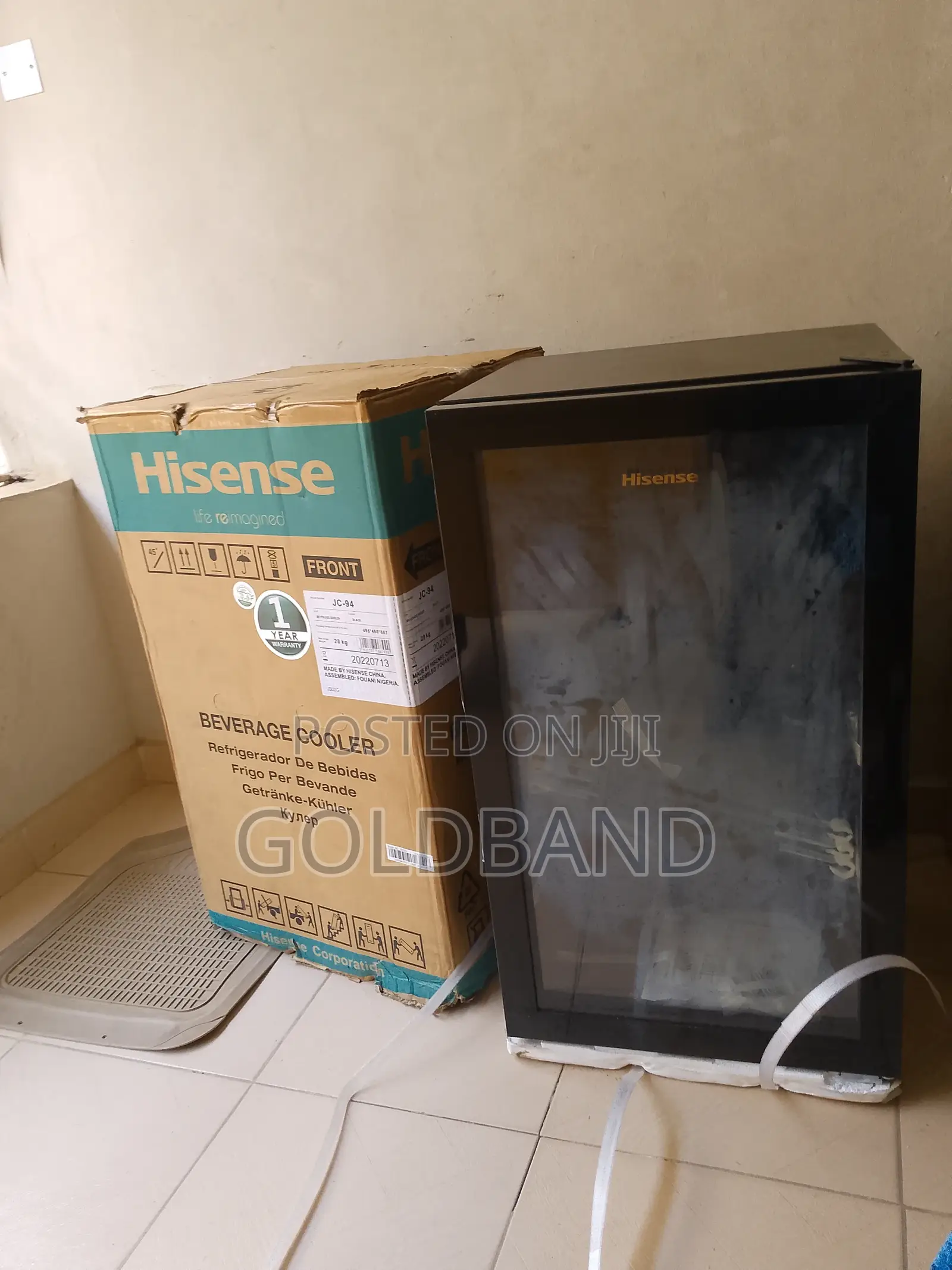 Hisense 91L Showcase Beverage Chiller (Jc-94)