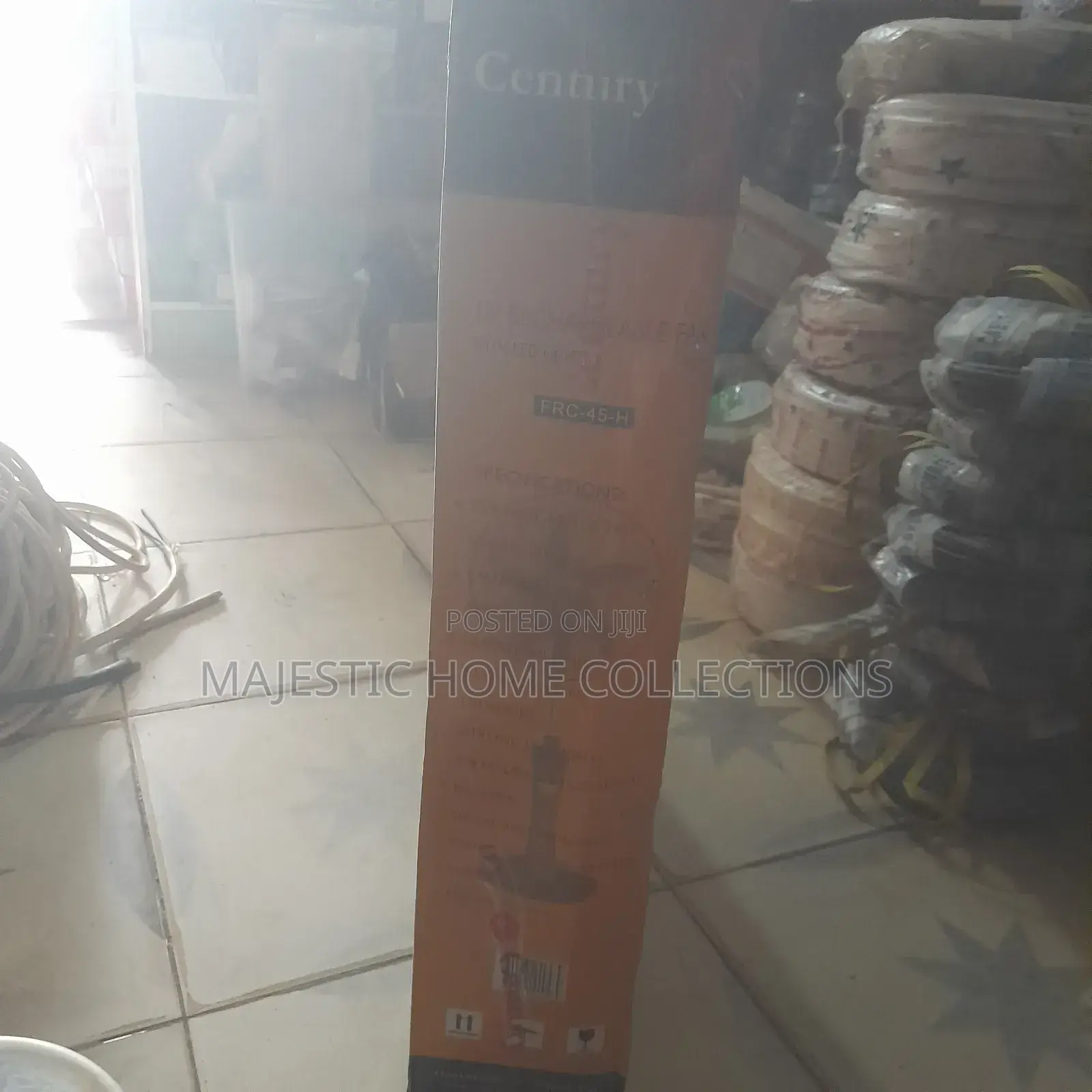 18 Inches Rechargeable Standing Fan