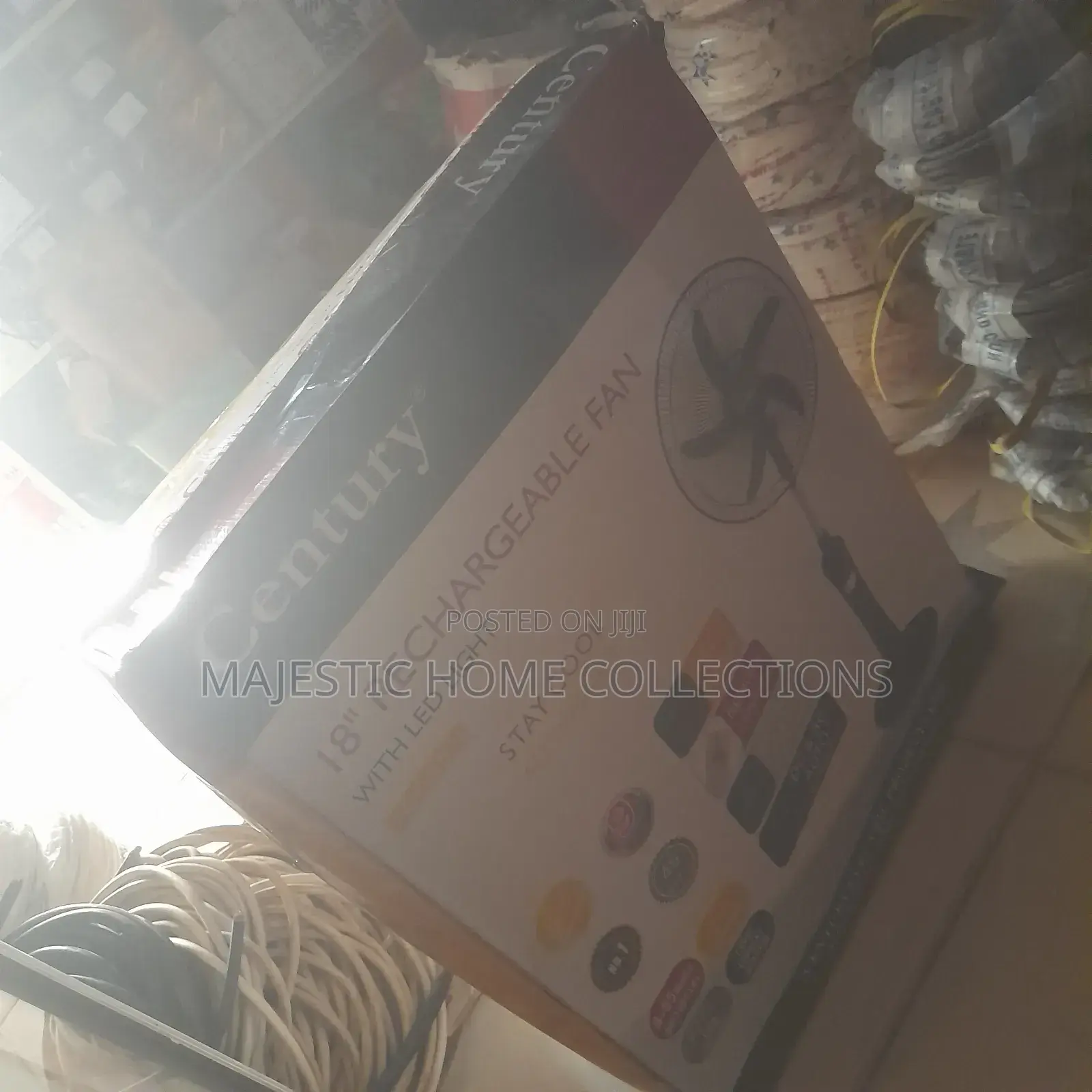 18 Inches Rechargeable Standing Fan