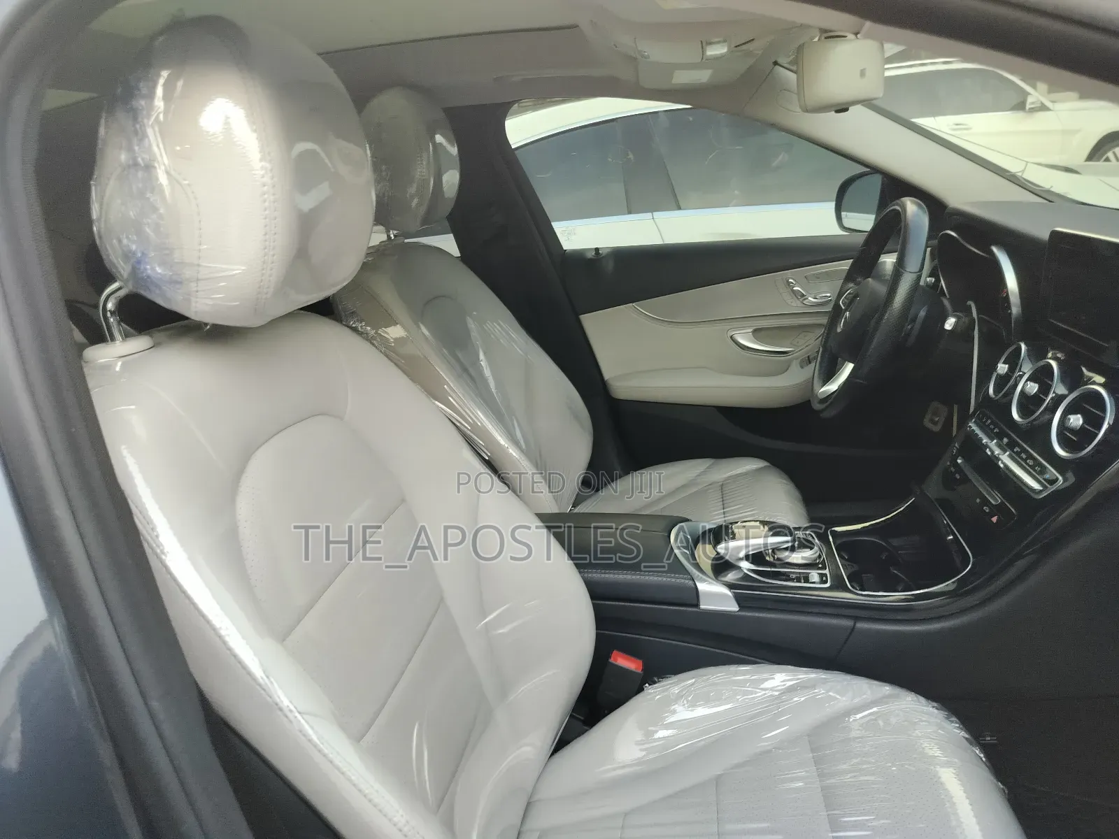 Mercedes-Benz C300 2016 Gray