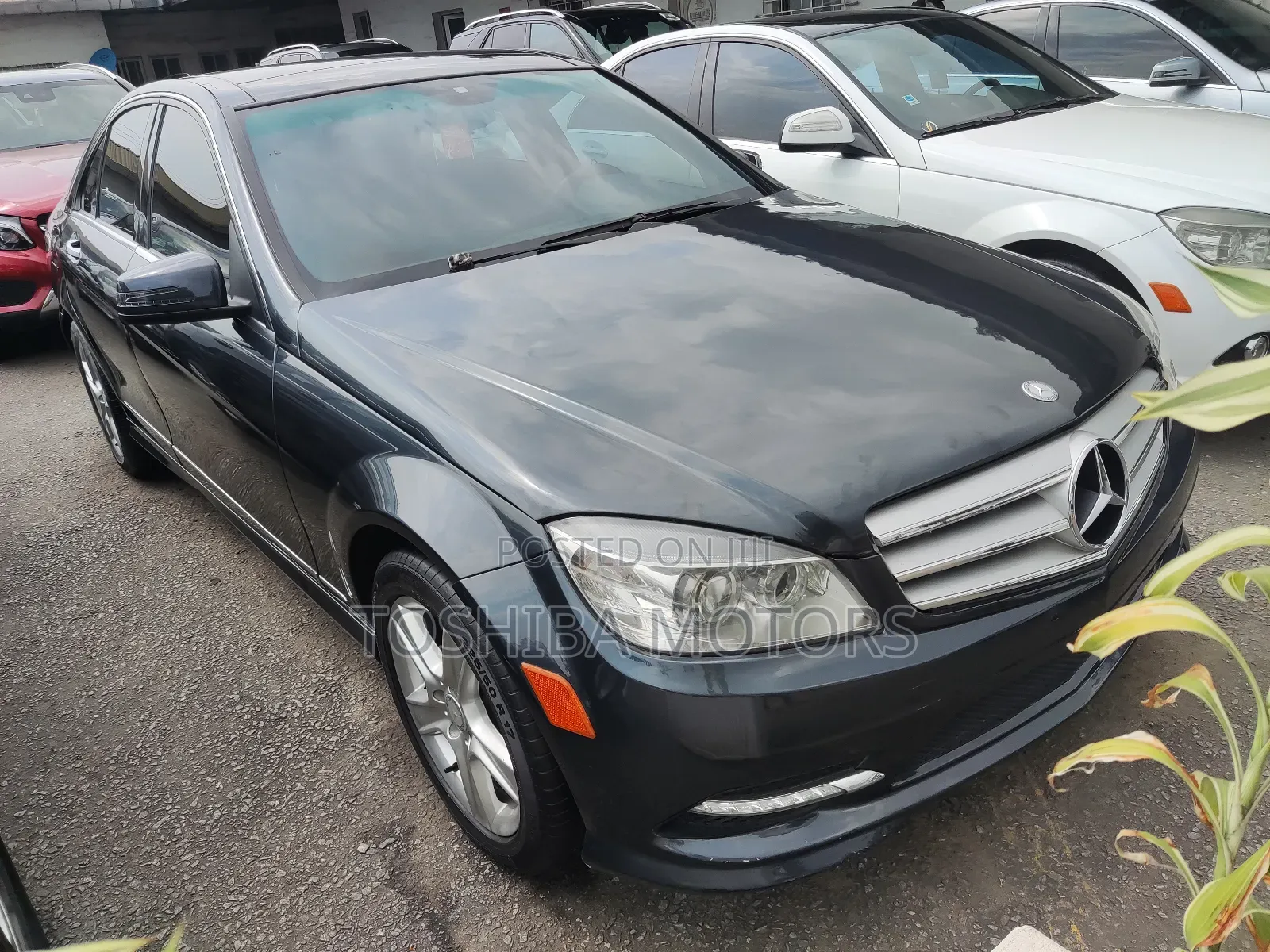 Mercedes-Benz C300 2011 Gray