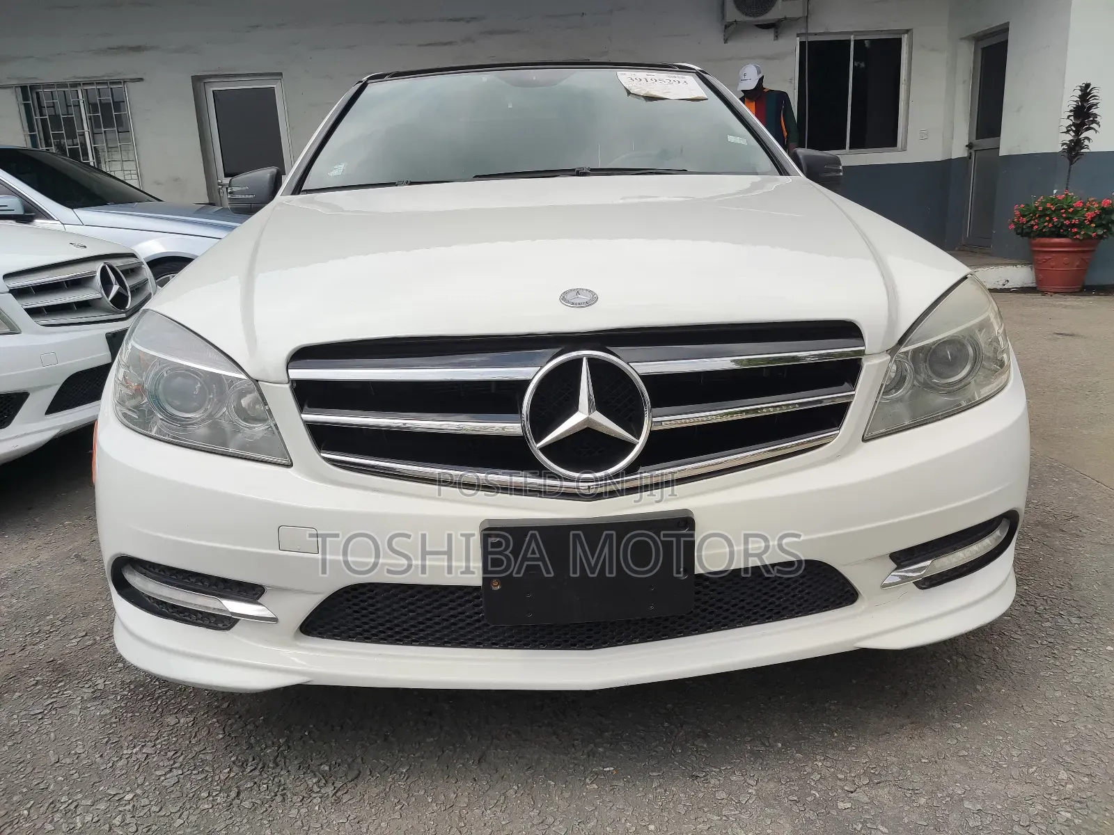 Mercedes-Benz C300 2011 White