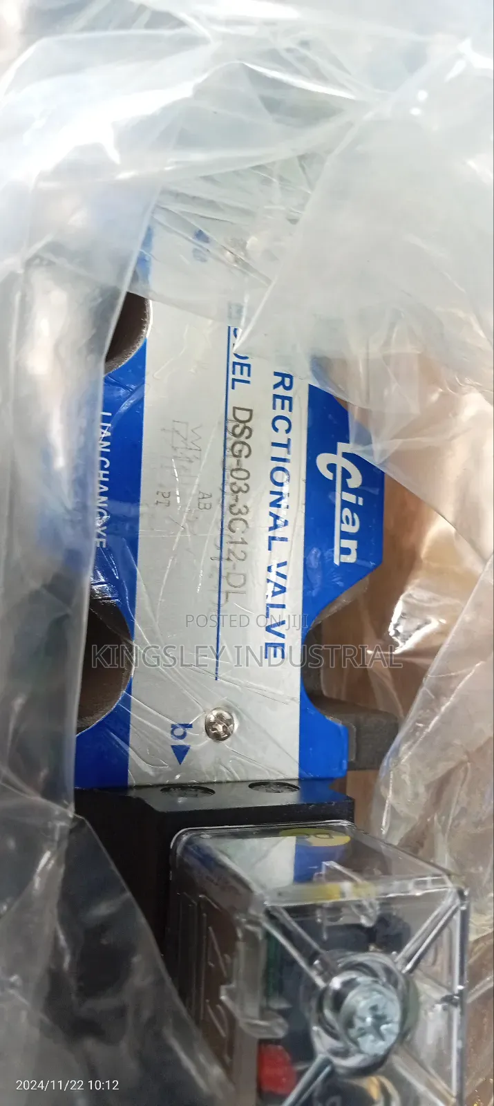 Yuken DSG-03-3C12-DL Hydraulic Valve