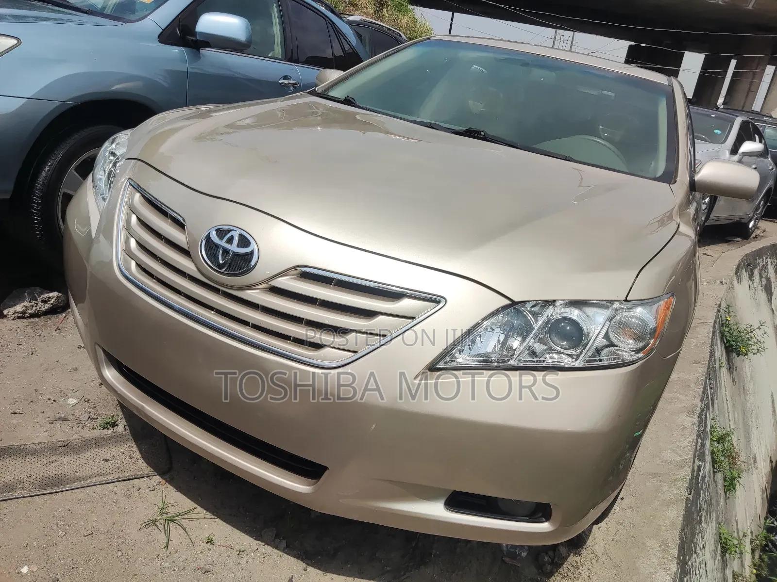 Toyota Camry 2008 Gold