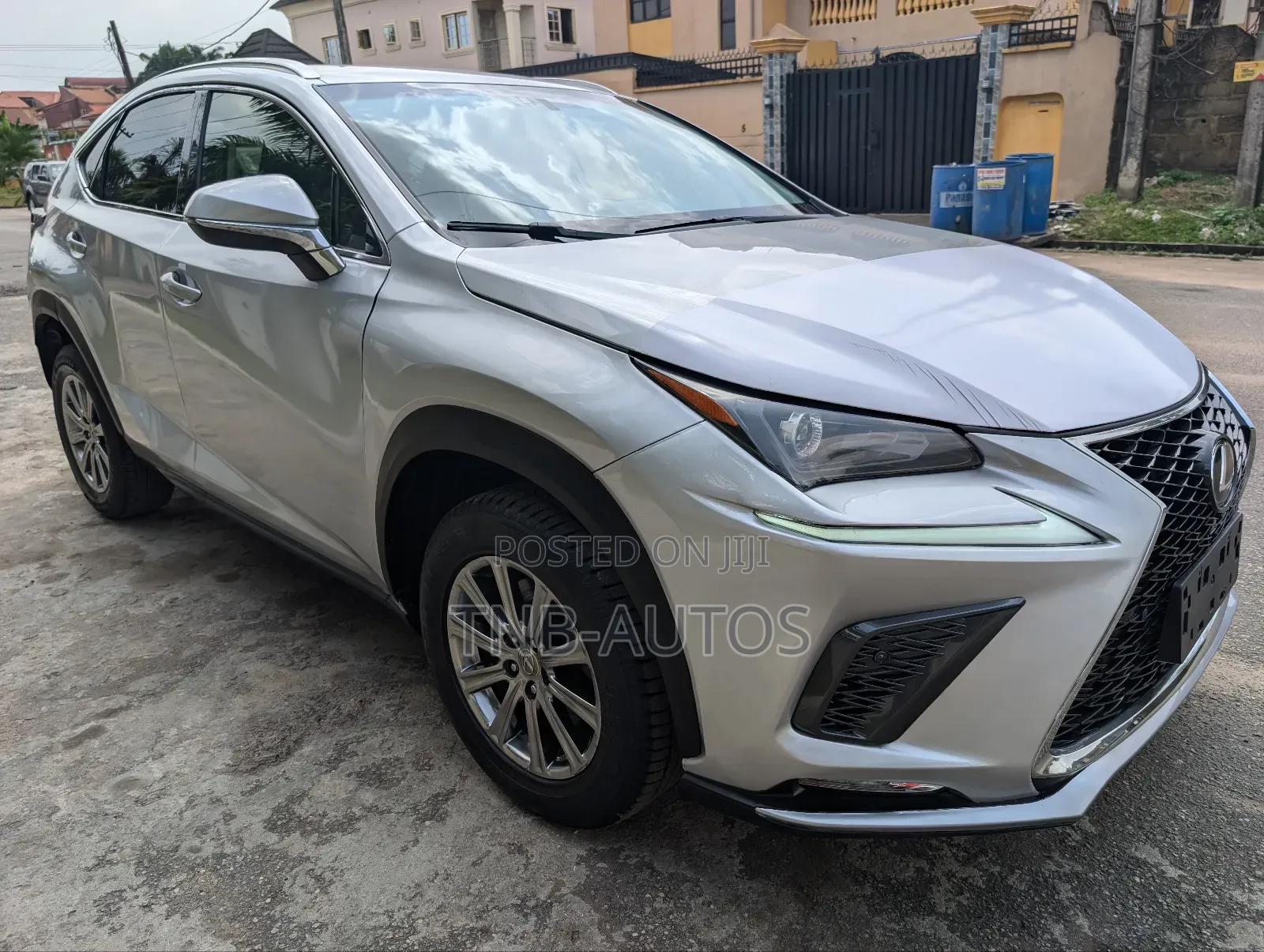 Lexus NX 200t FWD 2017 Silver