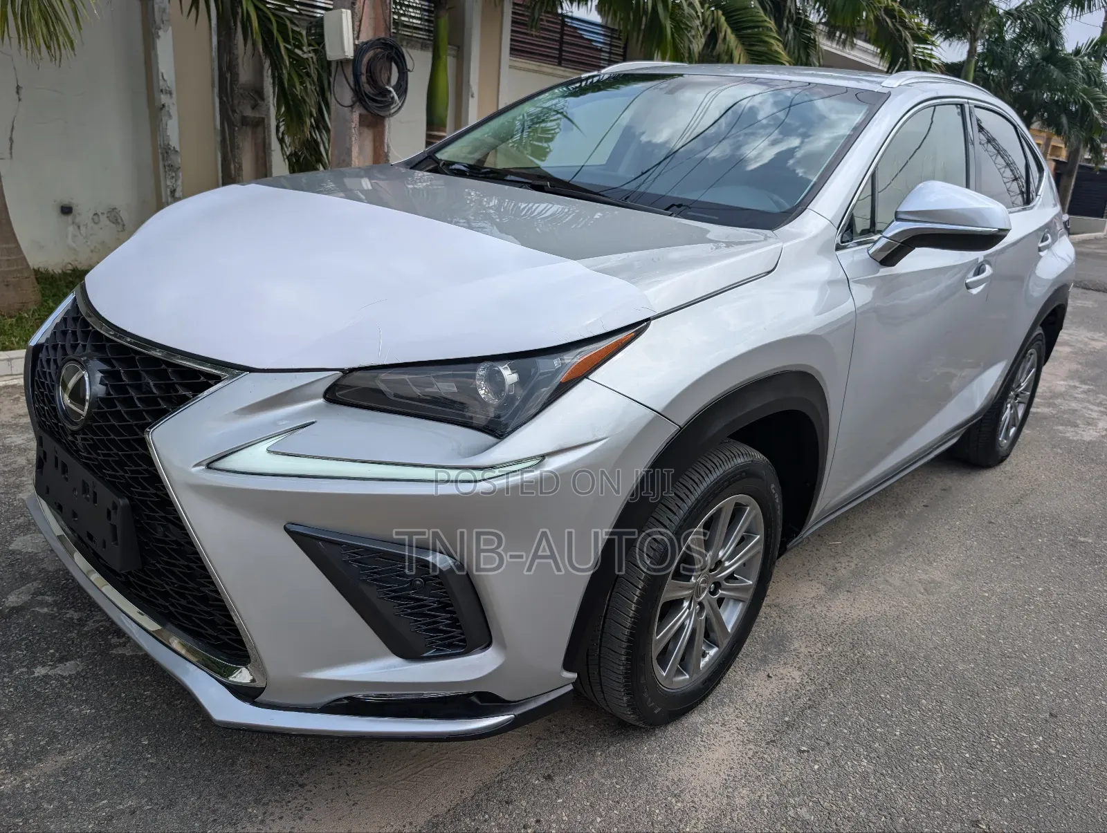 Lexus NX 200t FWD 2017 Silver