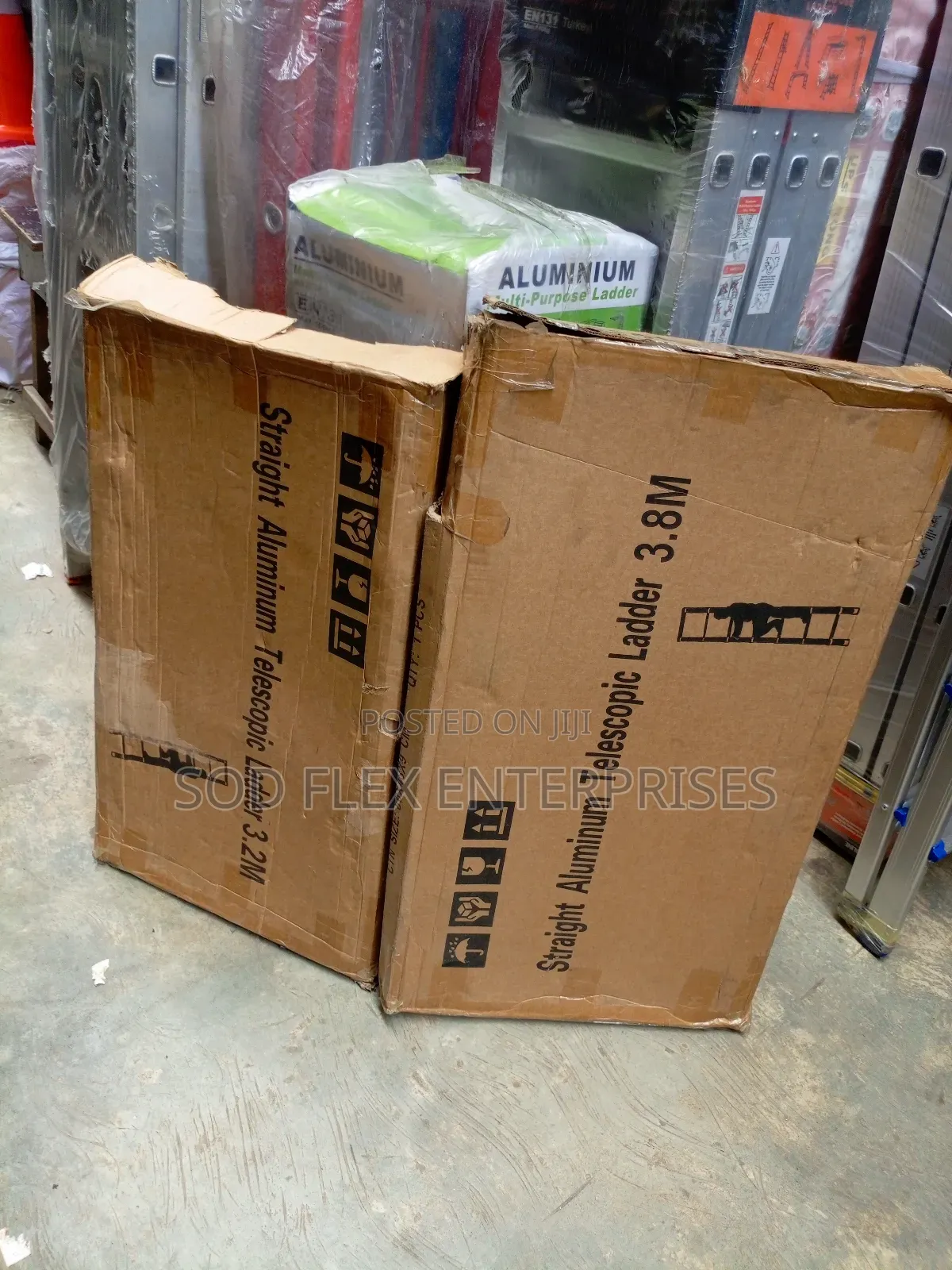 3.8 Meters Durable Telescopic Ladder