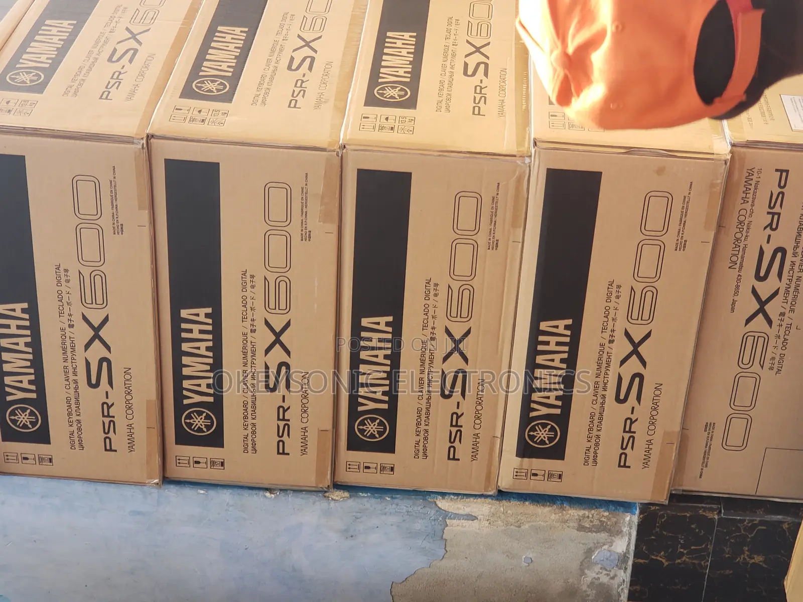 PRS Sx600 Yamaha Keyboad