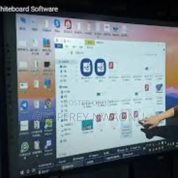Smaat 82 Inches Multi Touch Smart Interactive Whiteboard