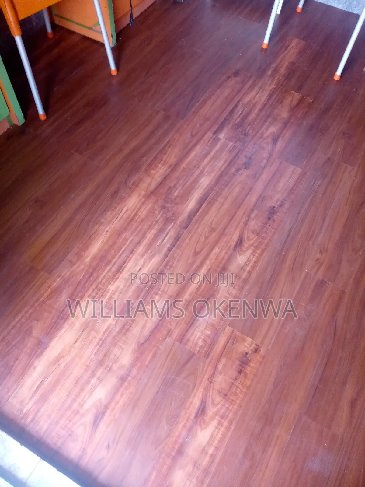 Vinyl Floor Suitable for That Old Ceramic Tile