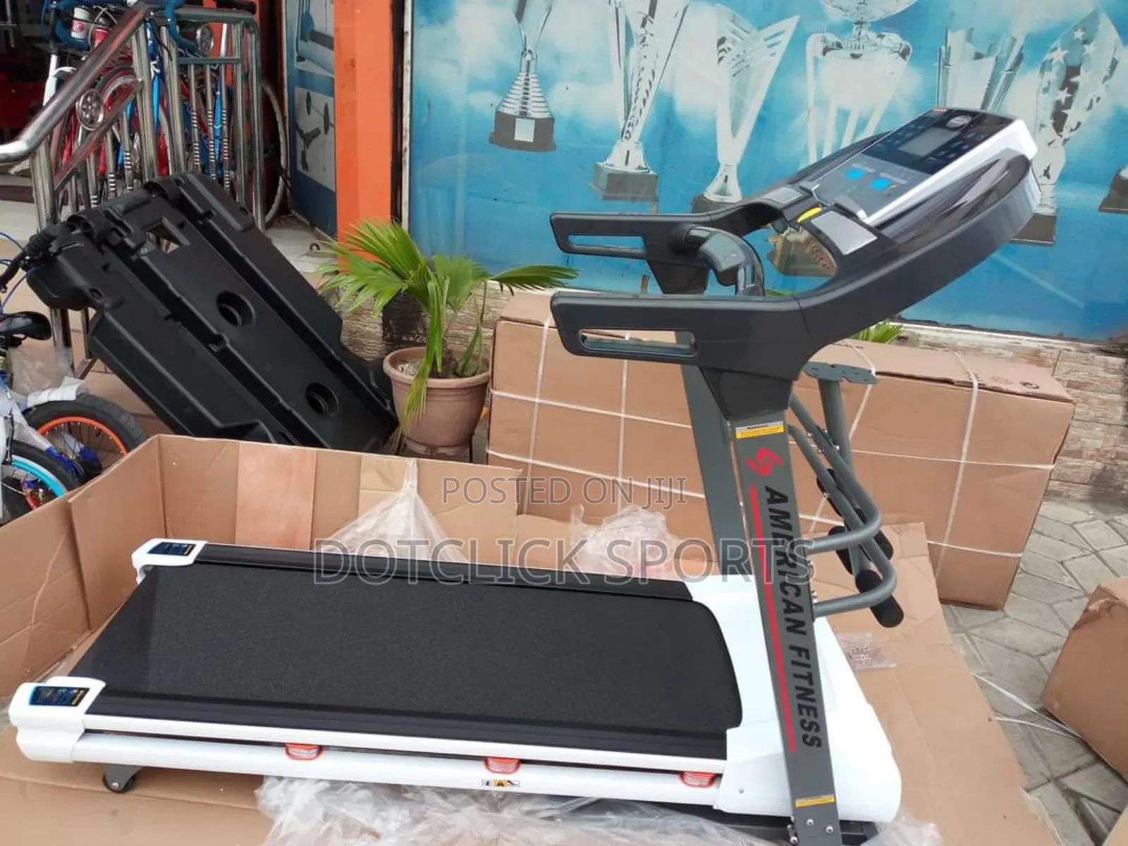 2.5hp Treadmill, Quality N Classy