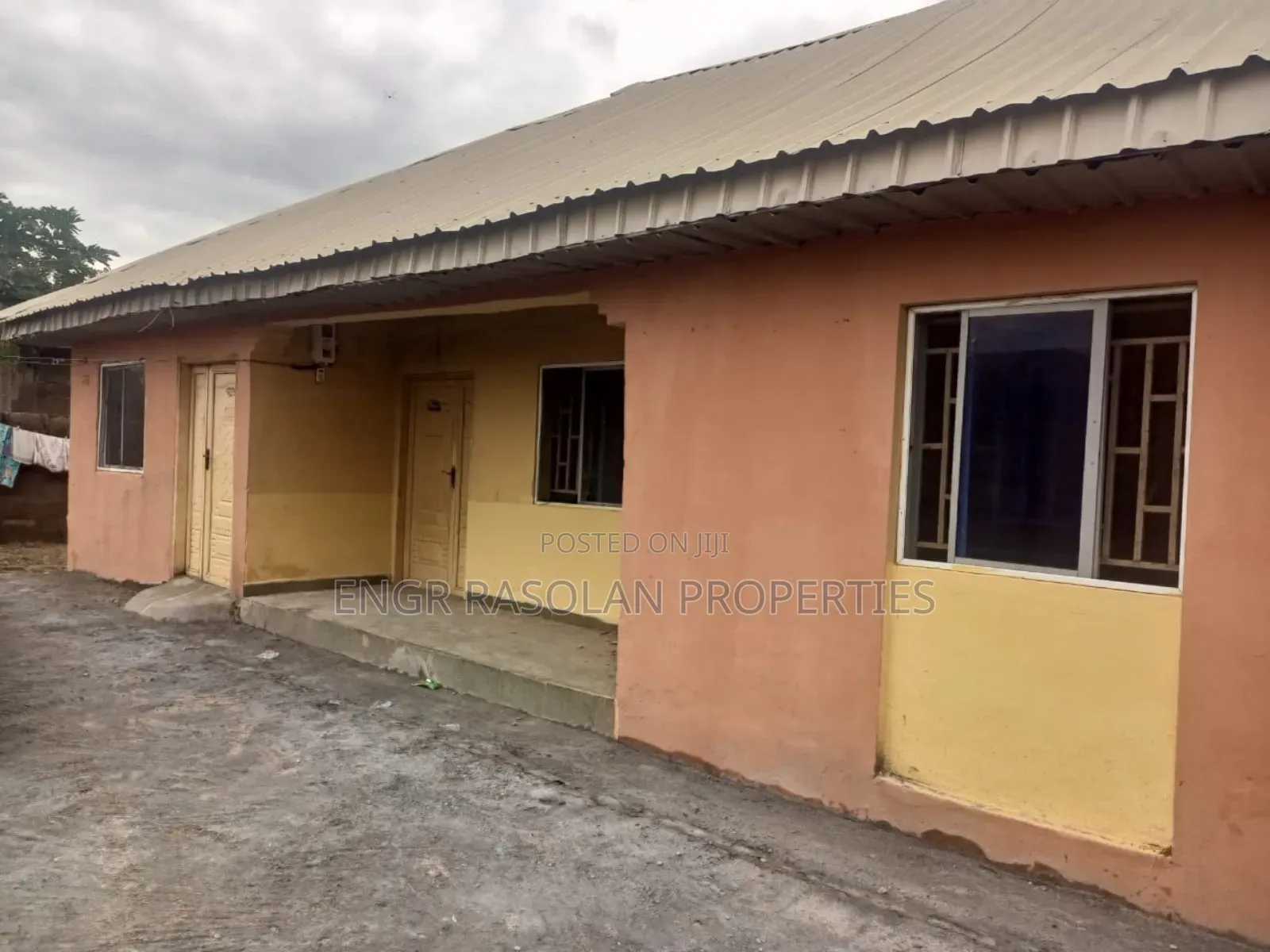 Furnished 2bdrm Block of Flats in Ajegunle, Asa for sale