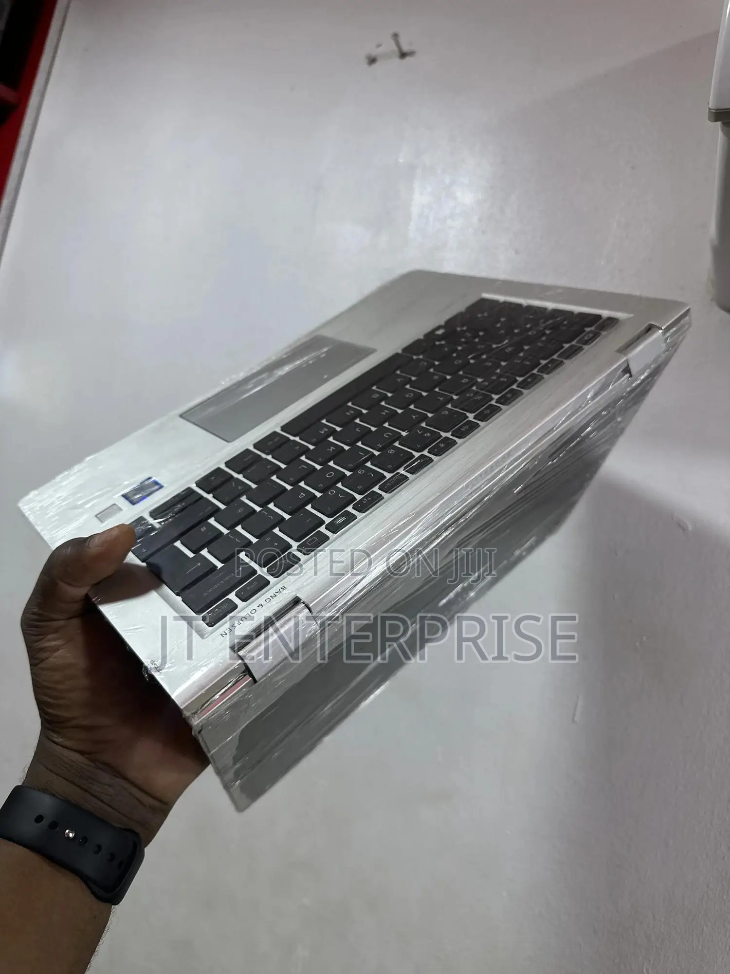 Laptop HP EliteBook x360 1030 G7 8GB Intel Core i5 SSHD (Hybrid) 256GB