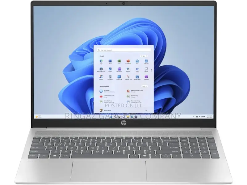 New Laptop HP Pavilion 17 8GB Intel Core I5 SSD 512GB