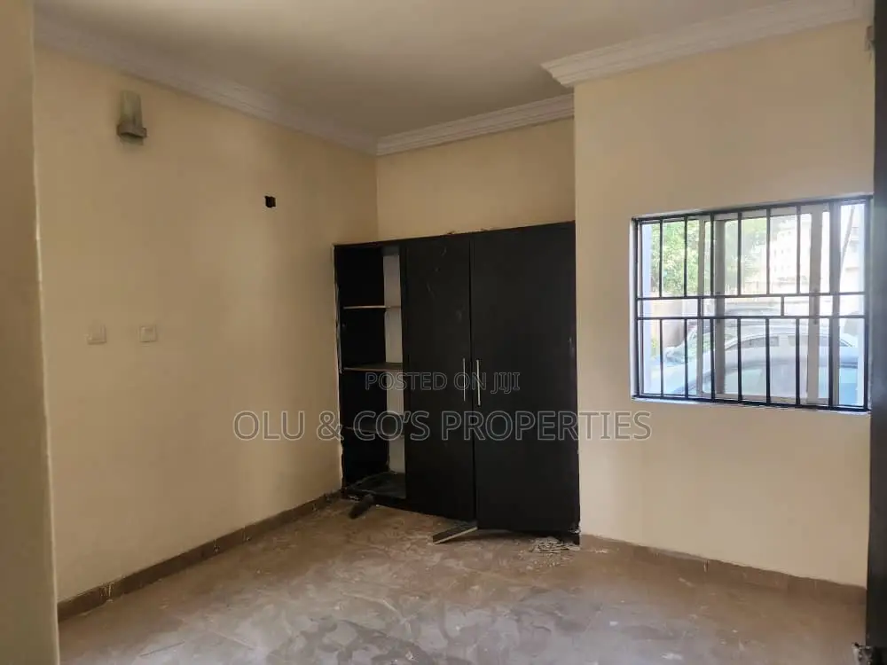 2bdrm Block of Flats in Durumi District for rent