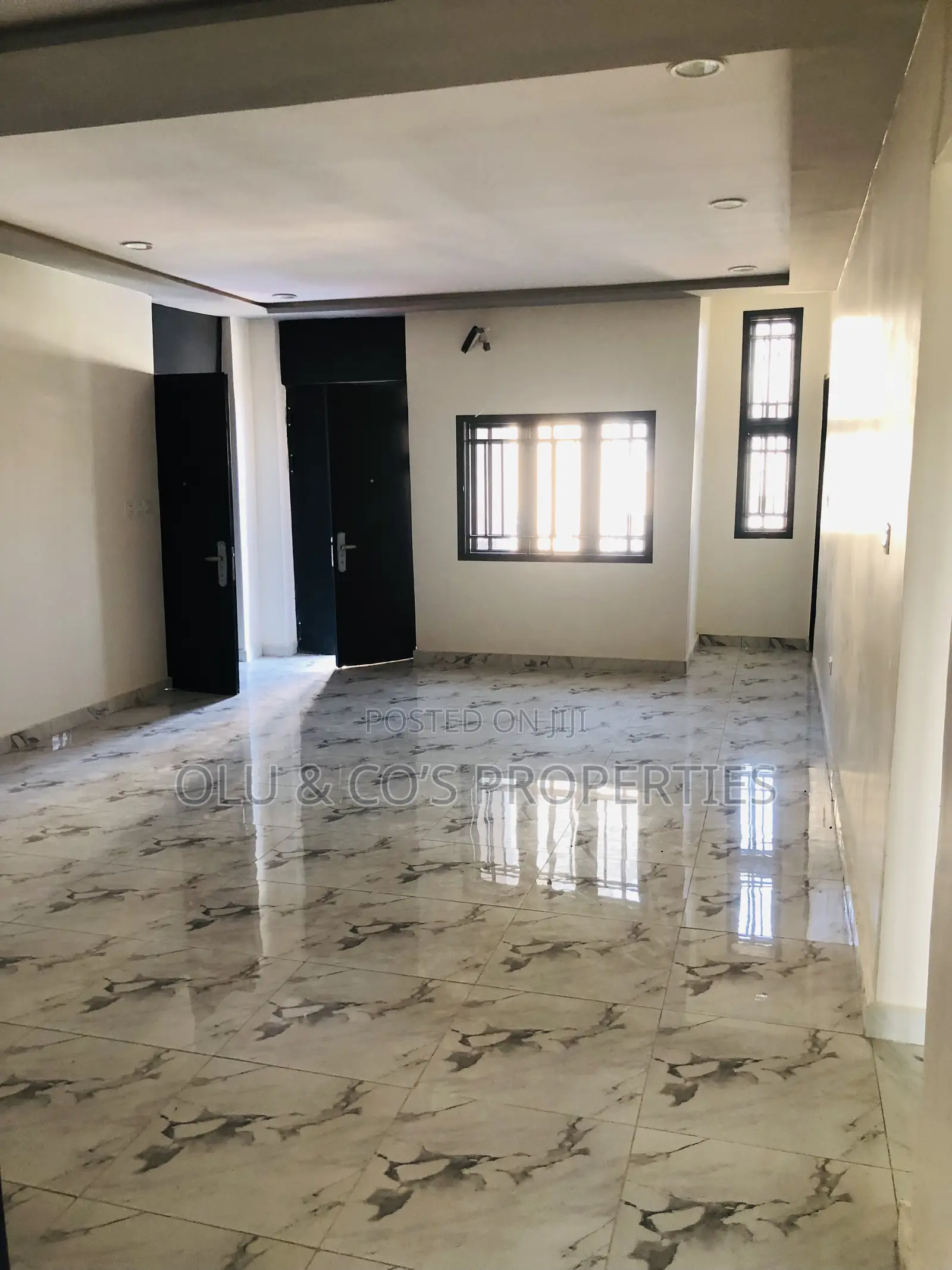 2bdrm Block of Flats in Lugbe Behind Dunamis for rent