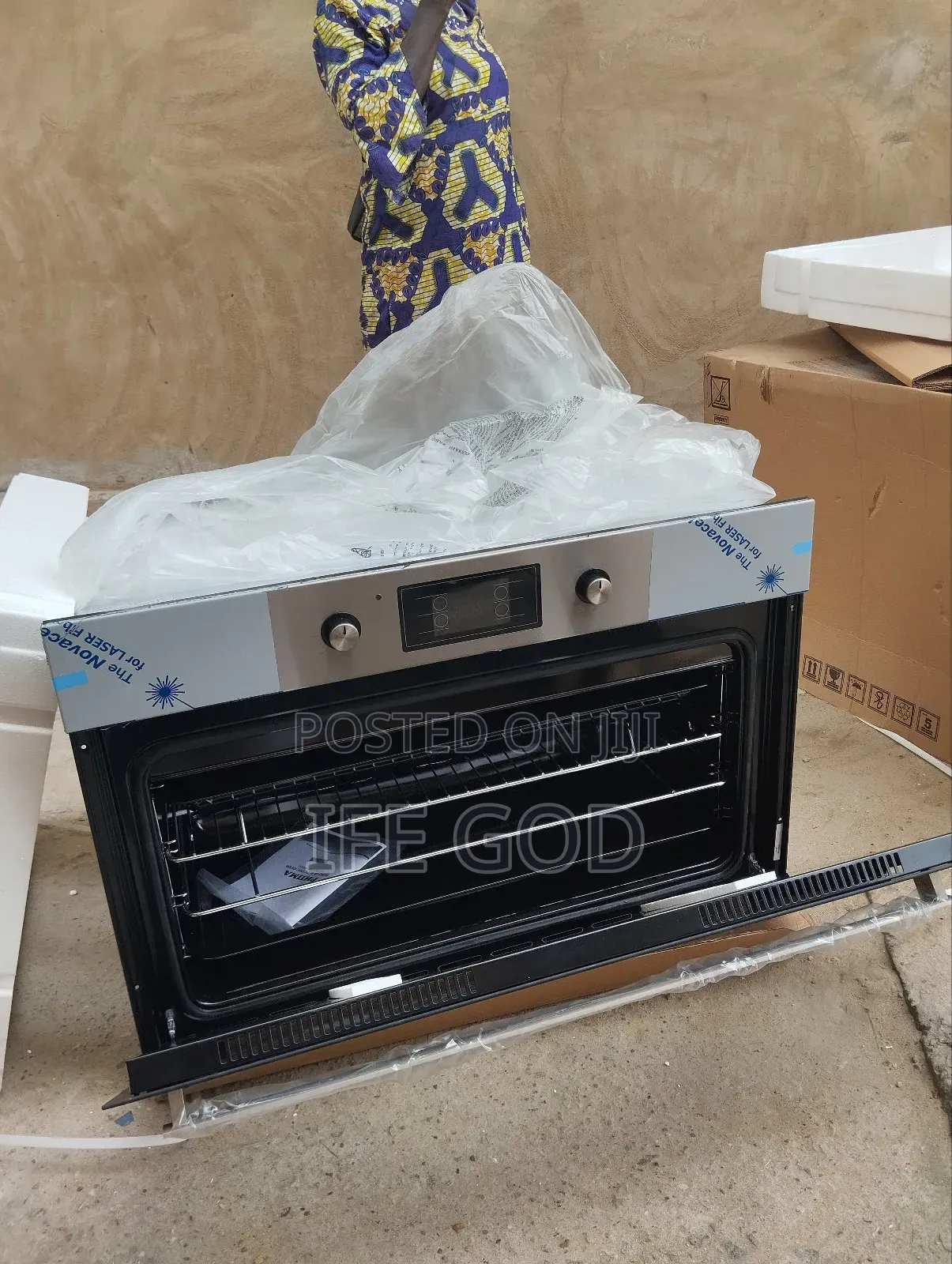 Original Bosch Inbuilt Electric Digital Display Oven 60x90cm