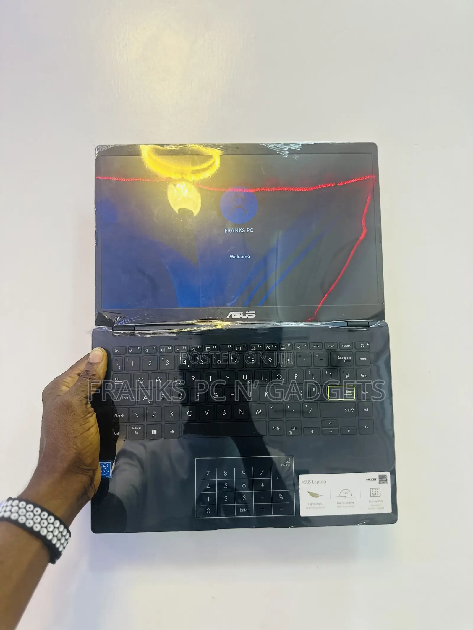 Laptop Asus VivoBook S200E 4GB Intel SSD 128GB