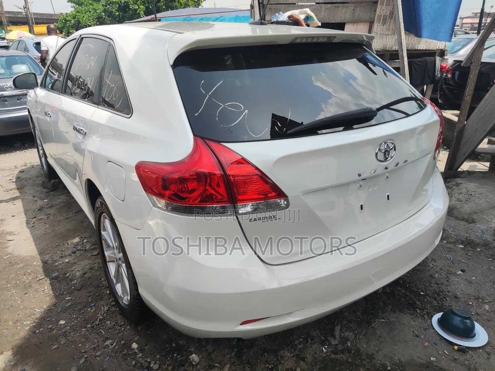 Toyota Venza AWD 2011 White