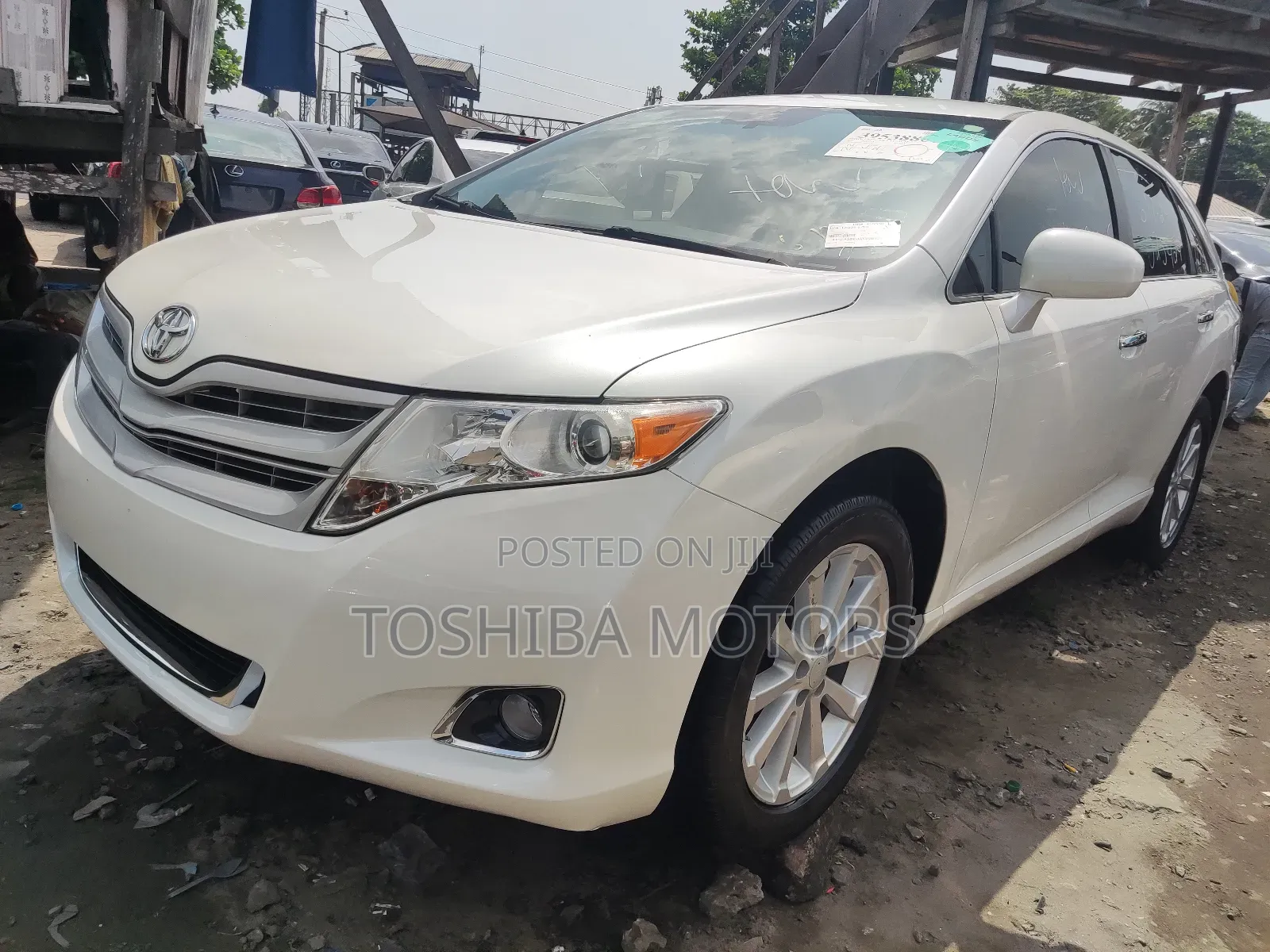 Toyota Venza AWD 2011 White