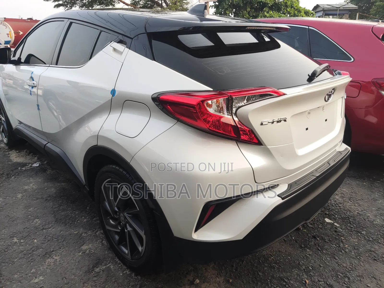 Toyota RAV4 Limited 2021 White