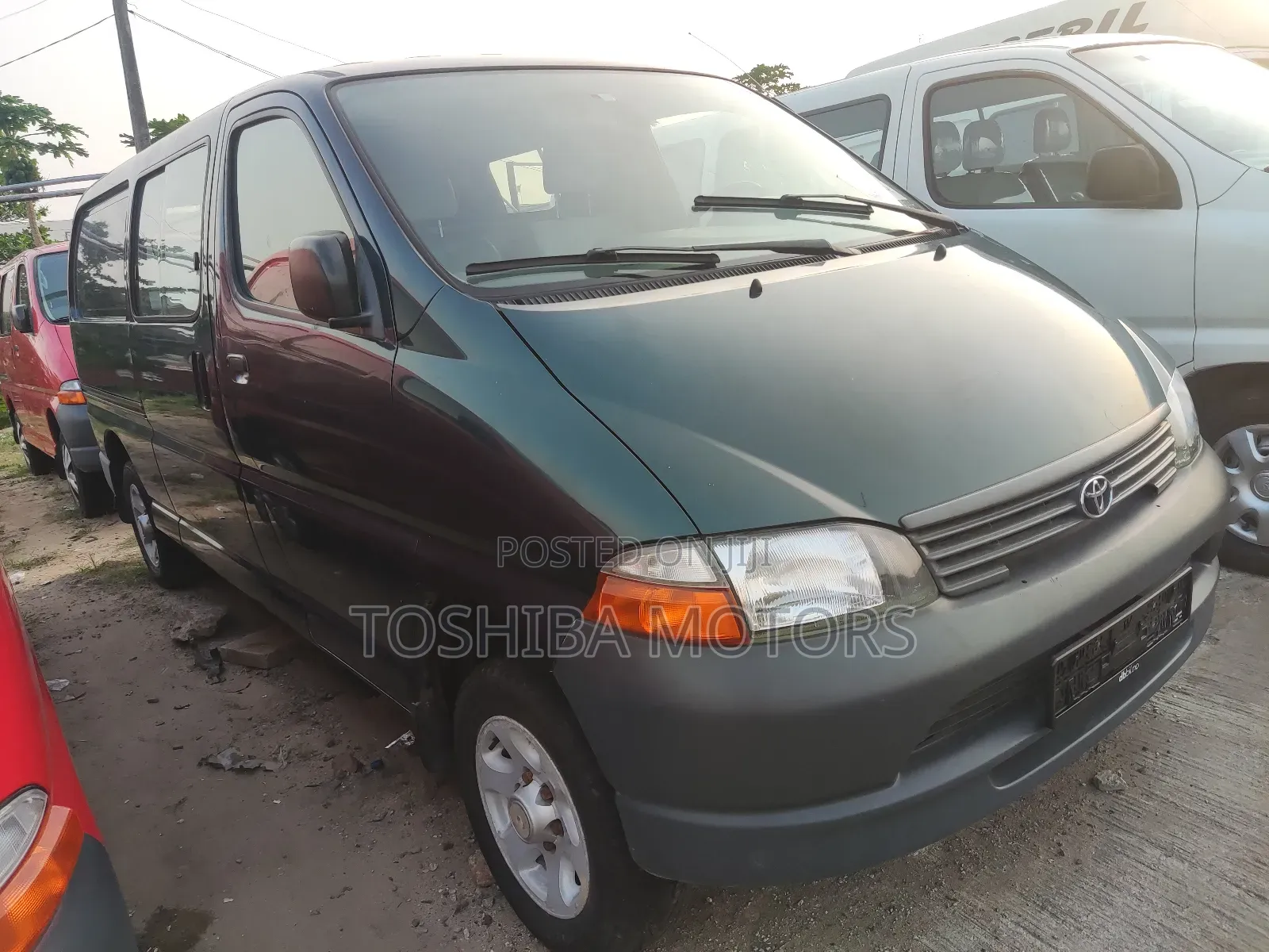 Toyota HiAce 2004 Blue