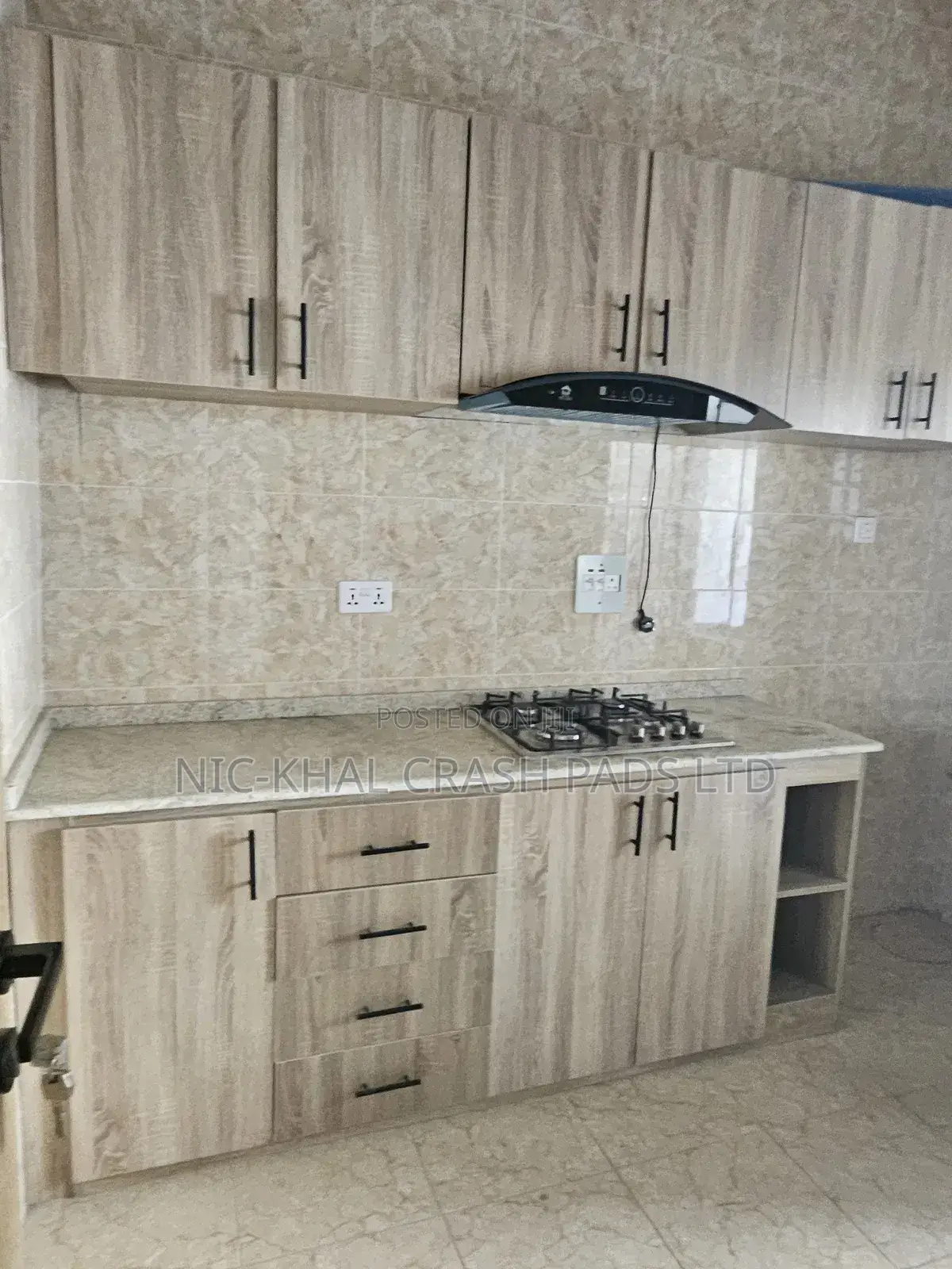 3bdrm Block of Flats in Jahi Gilmor for rent