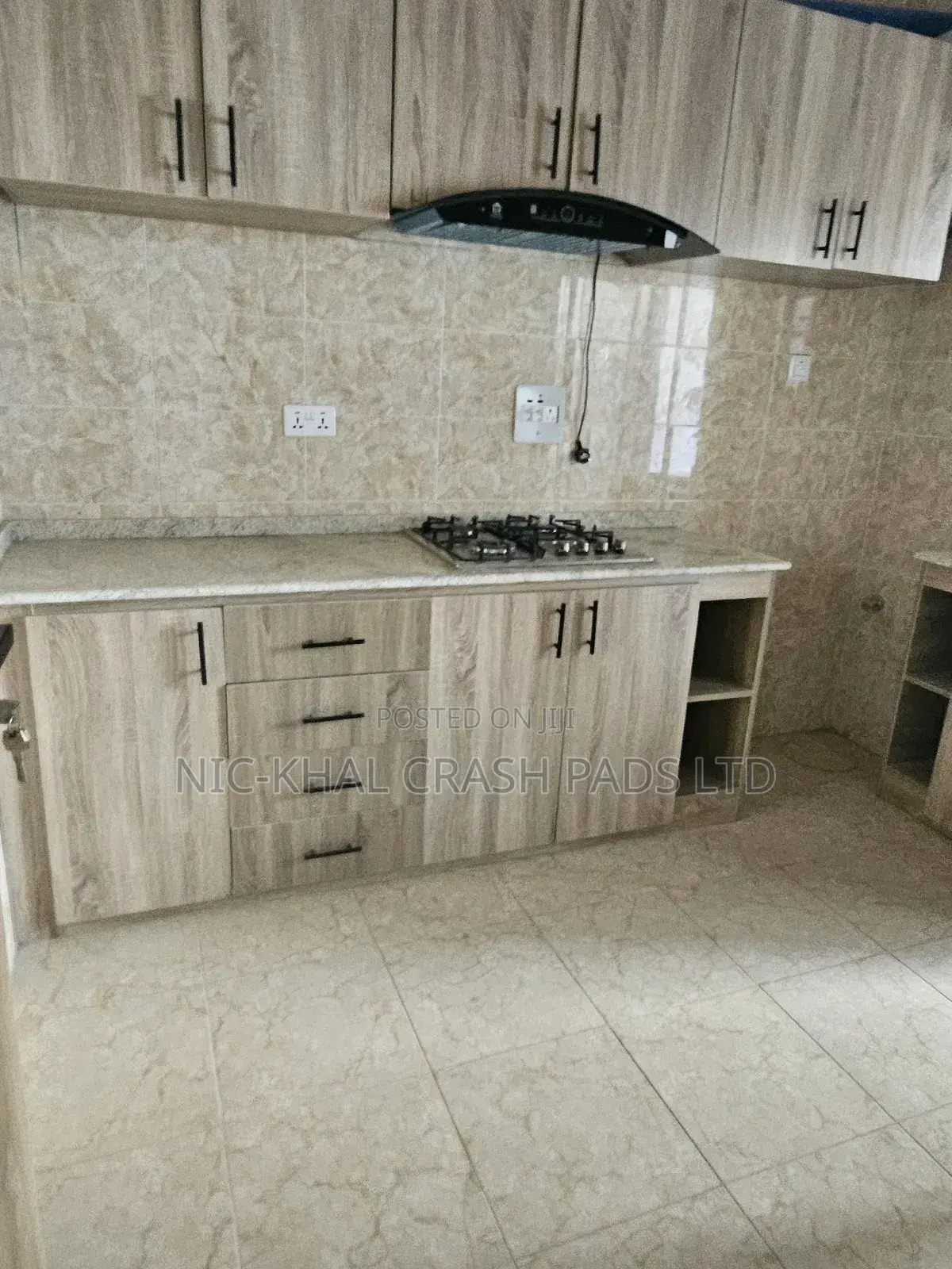 3bdrm Block of Flats in Jahi Gilmor for rent