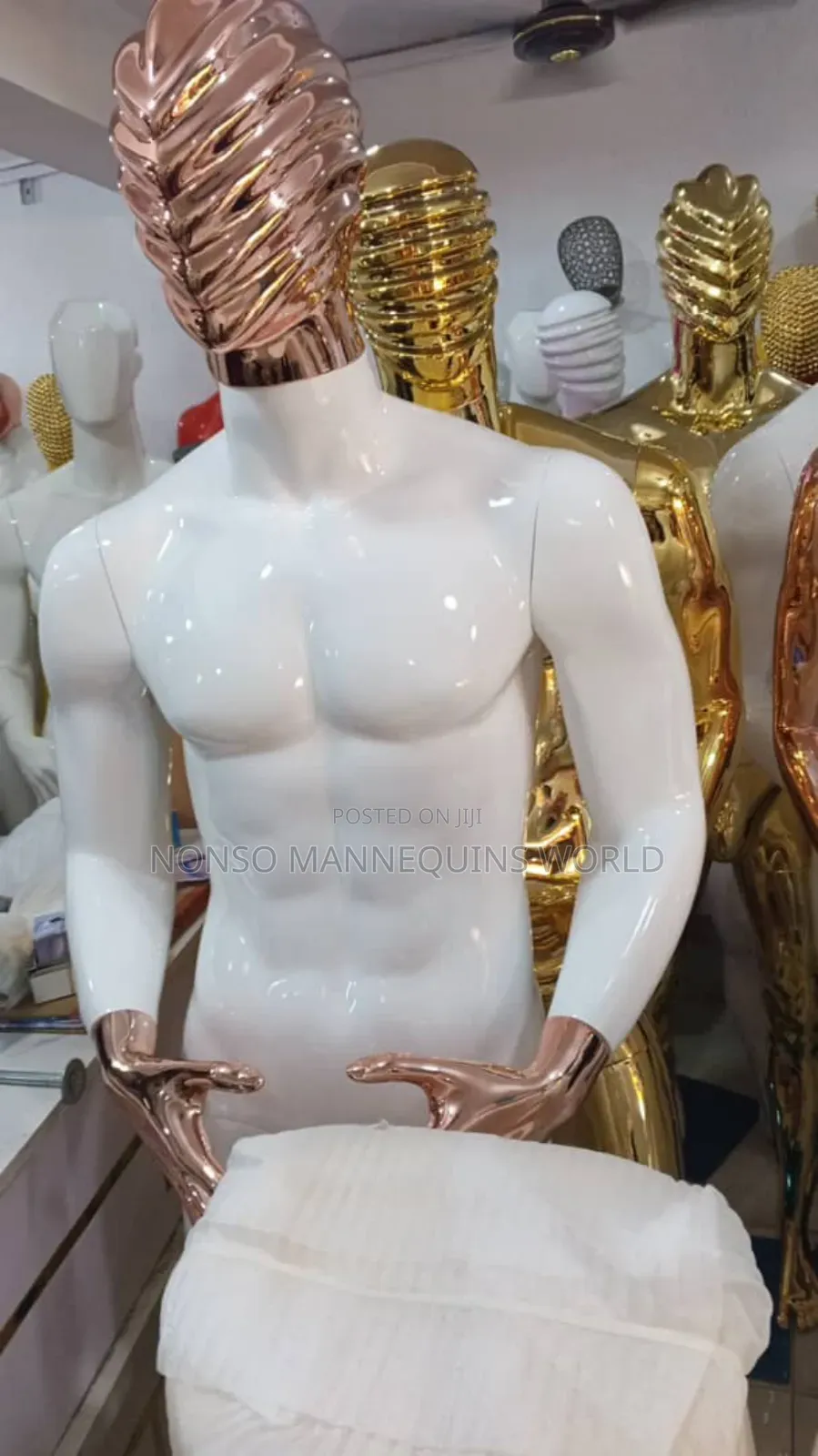 Fiber New Design Quality Male Dummy