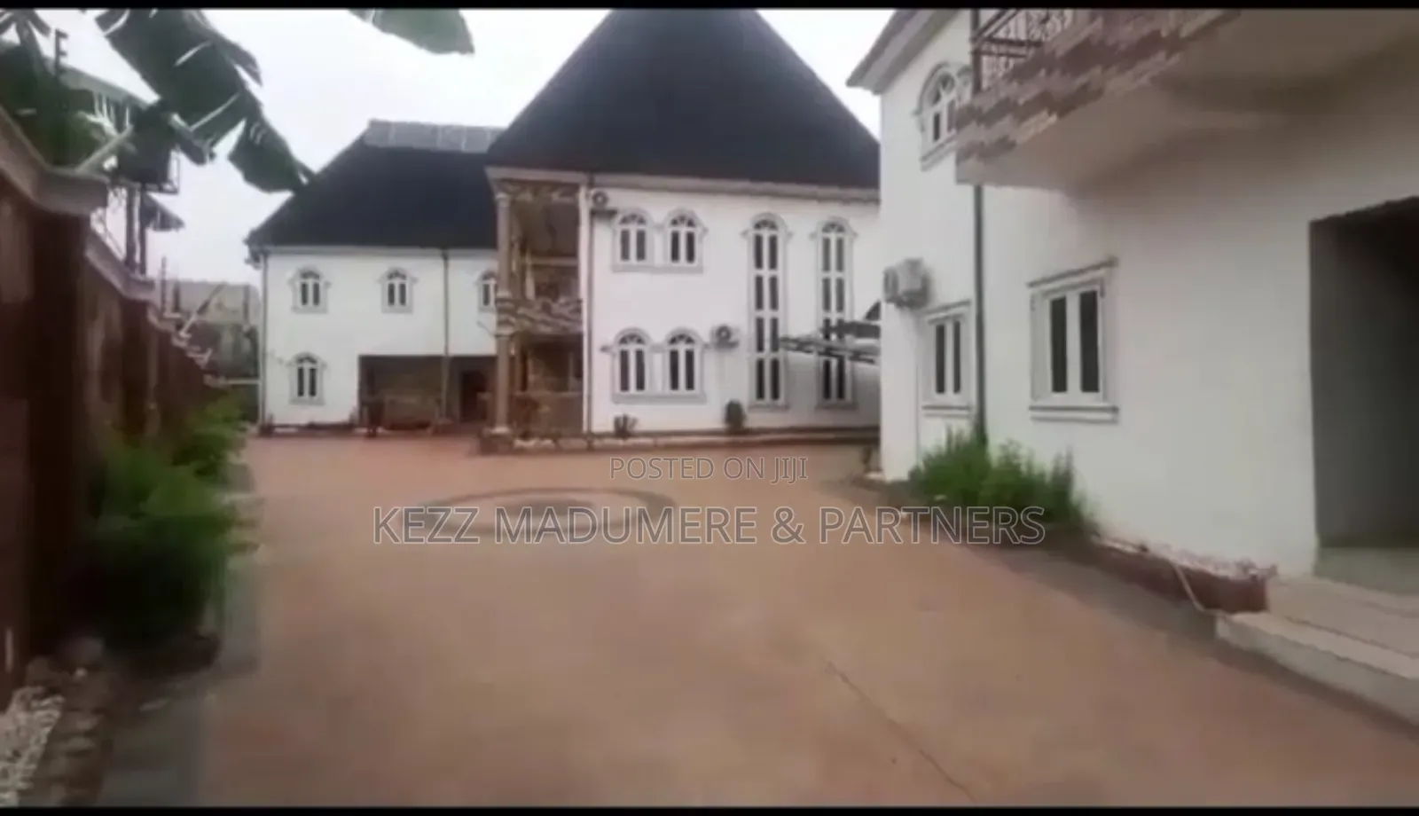 5bdrm Duplex in Gated Estate , Off for sale