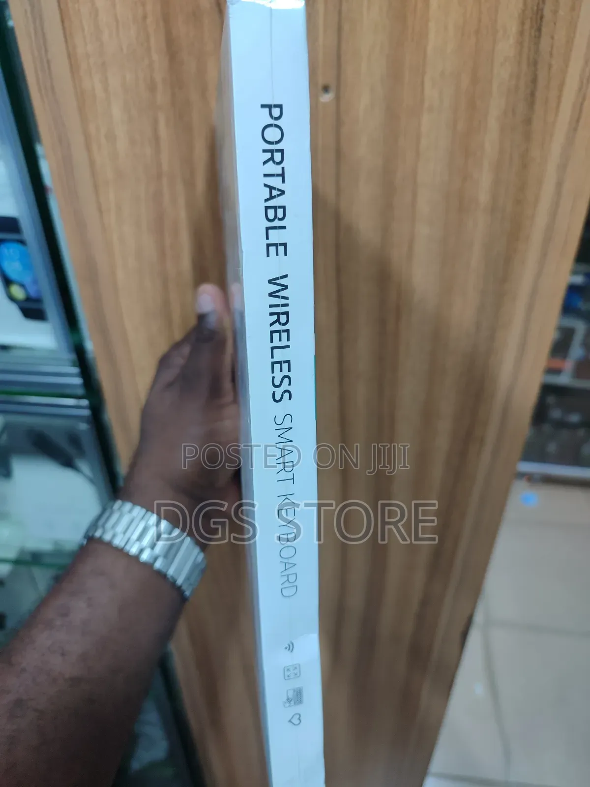 Coteci Universal Wireless Smart Keyboard