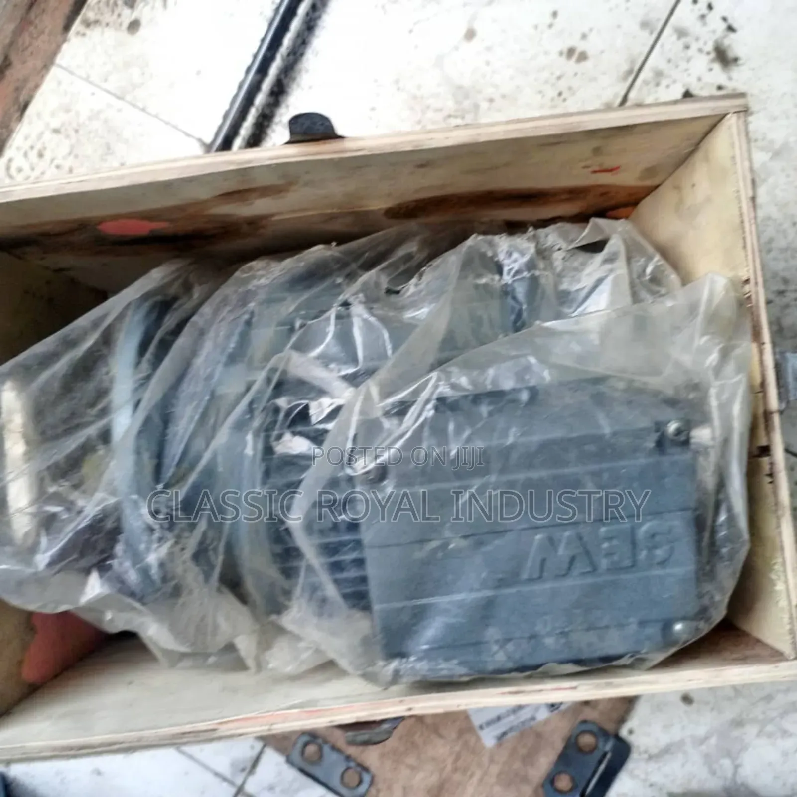 Sew Eurodrive Electric Motor 1.1 Kw 1.5 HP