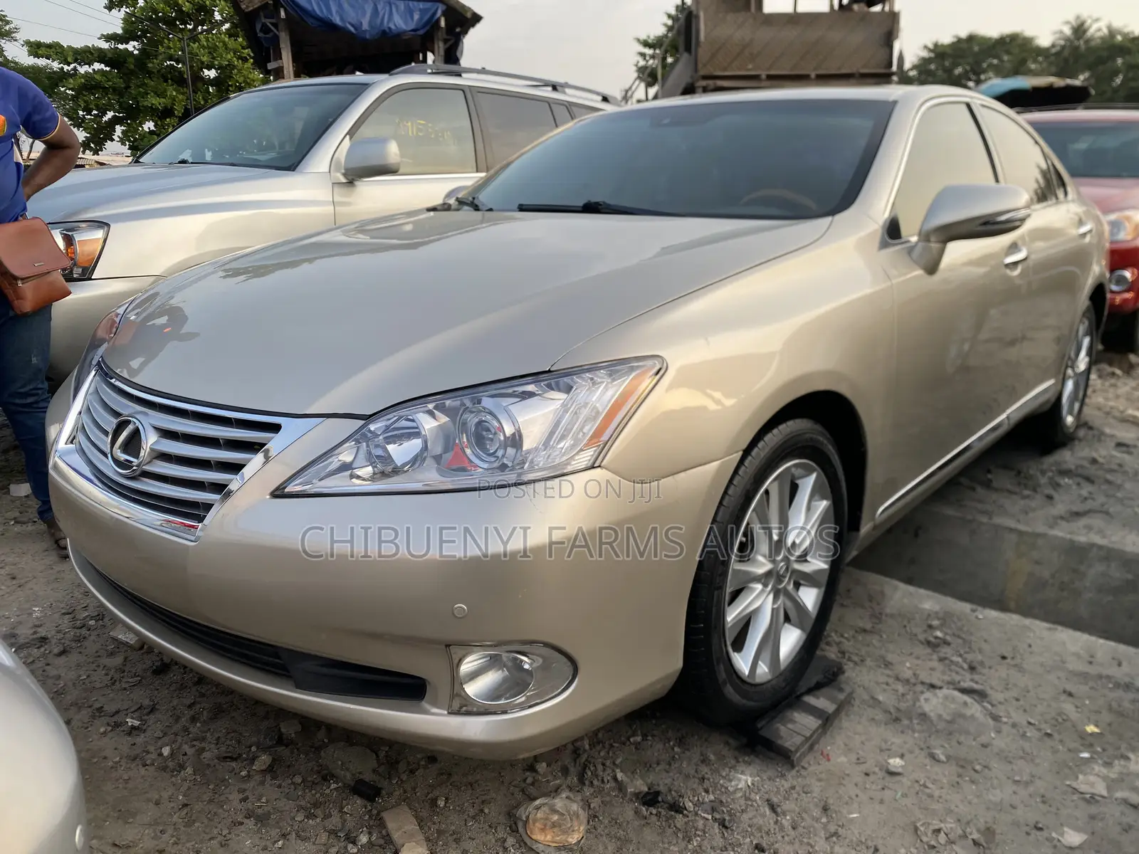 Lexus ES 350 2010 Gold