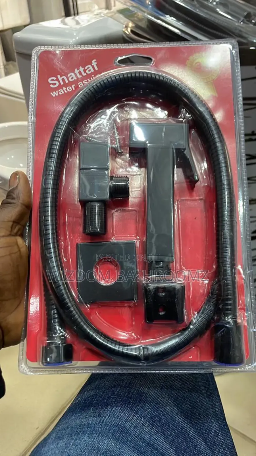 Pressing Shower (Bumbum Wash)