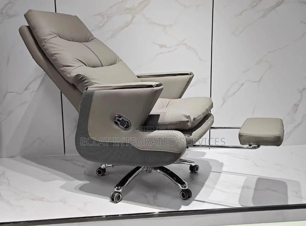 Executive Office Chair With Leg Rest