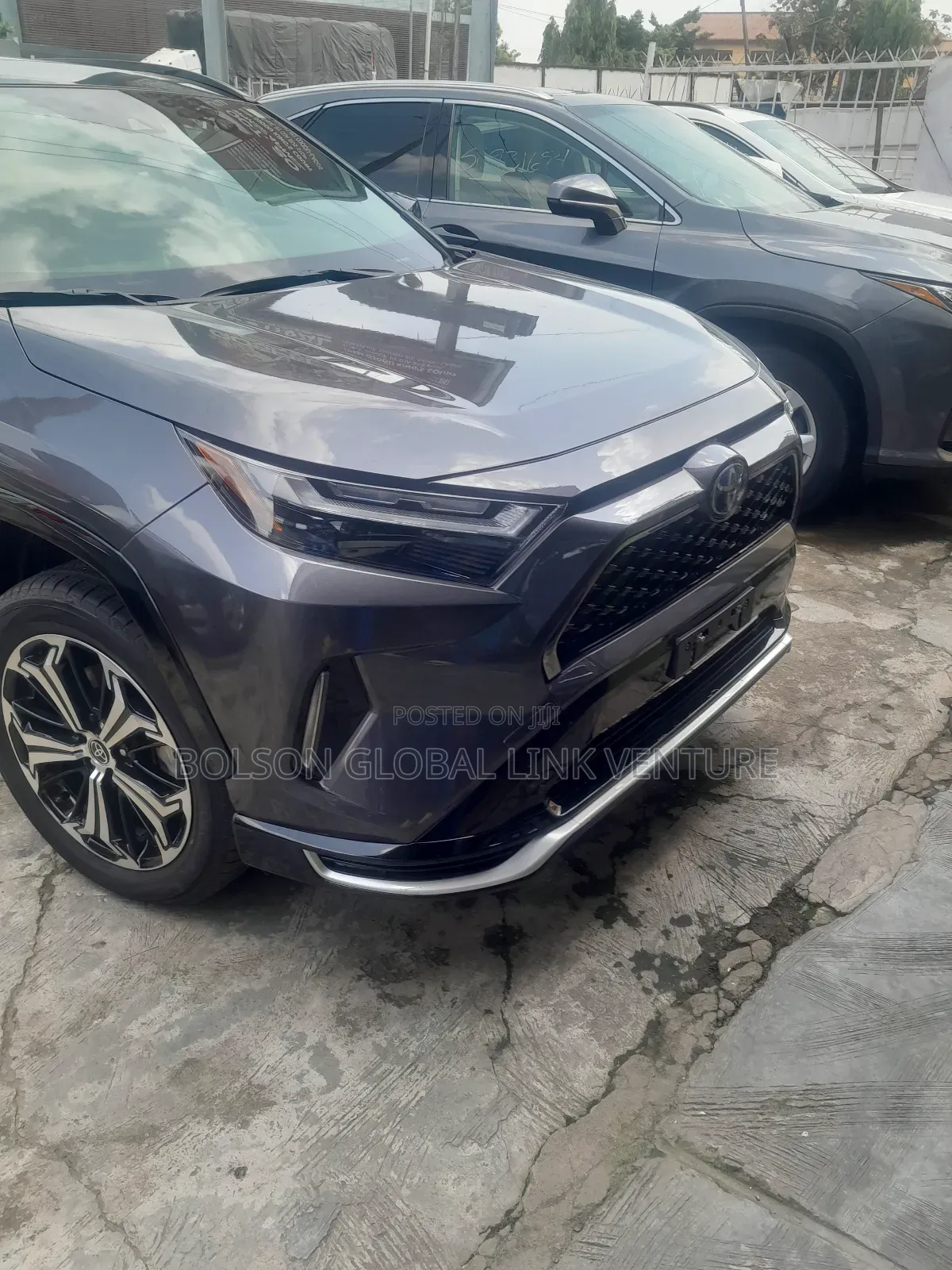 Toyota RAV4 Limited AWD 2023 Gray