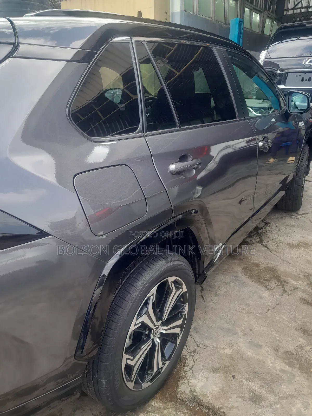 Toyota RAV4 Limited AWD 2023 Gray