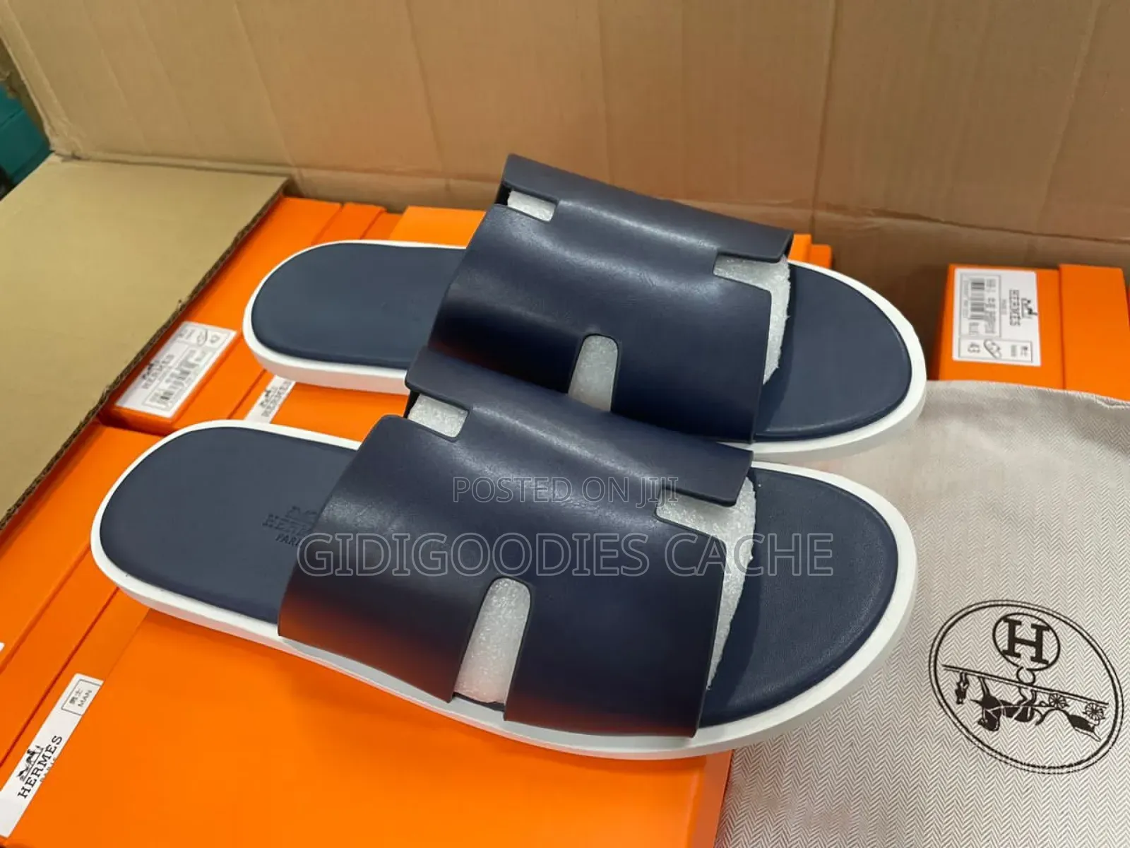 Hermes Slippers Black/Brown/White