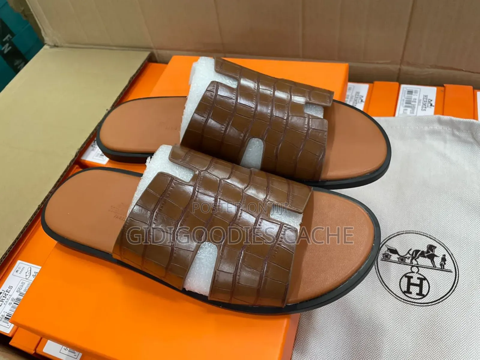 Hermes Slippers Black/Brown/White