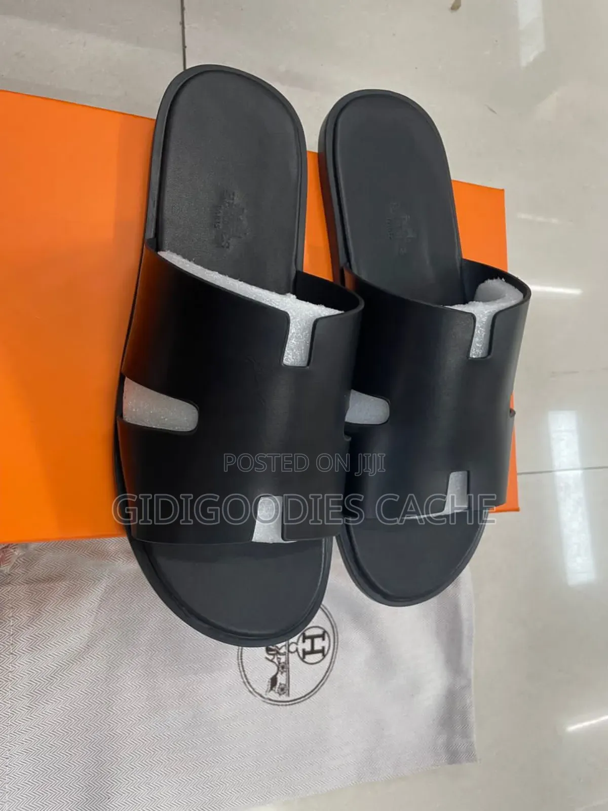 Hermes Slippers Black/Brown/White