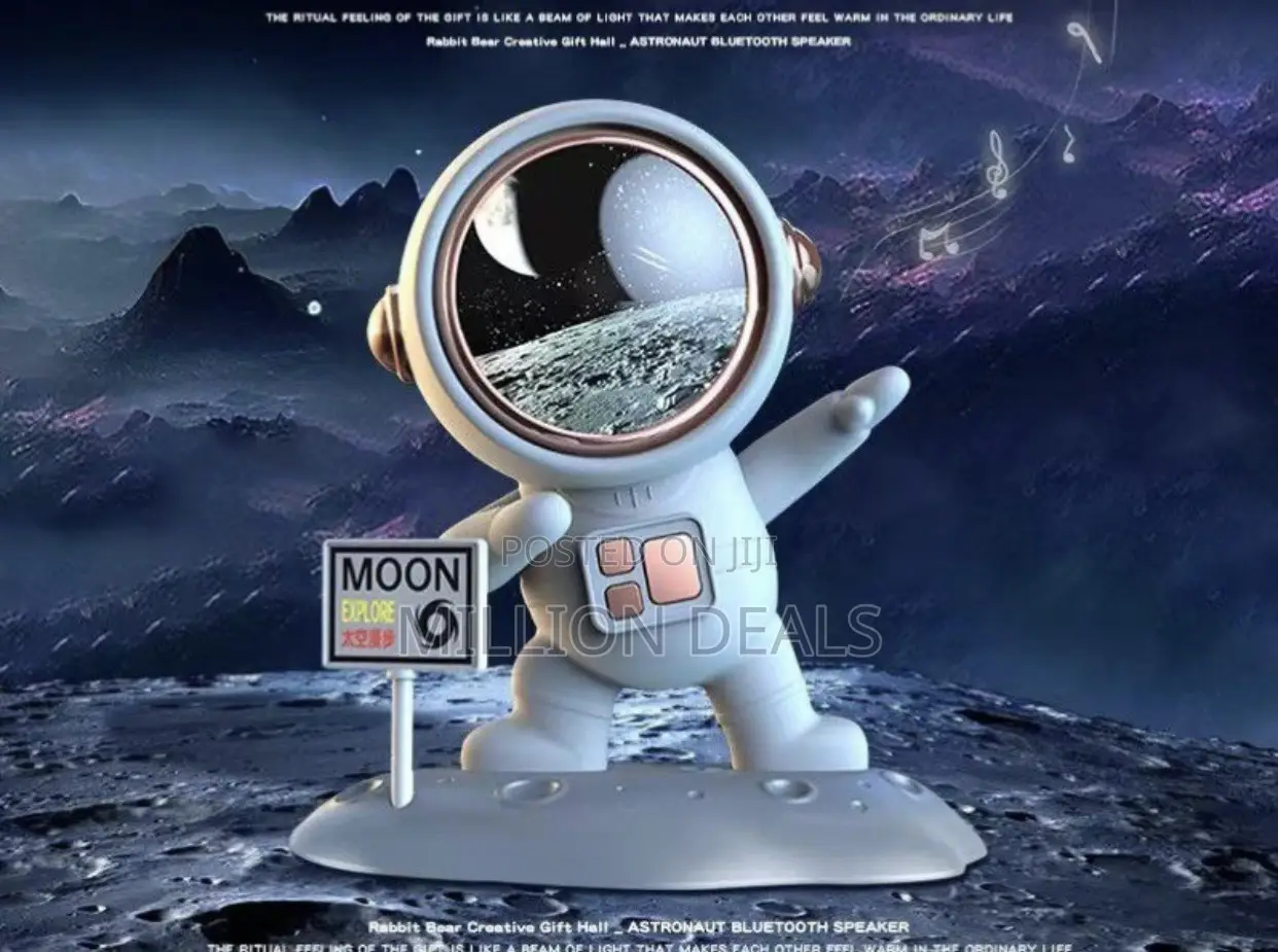 Mini Astronaut Bluetooth Speaker
