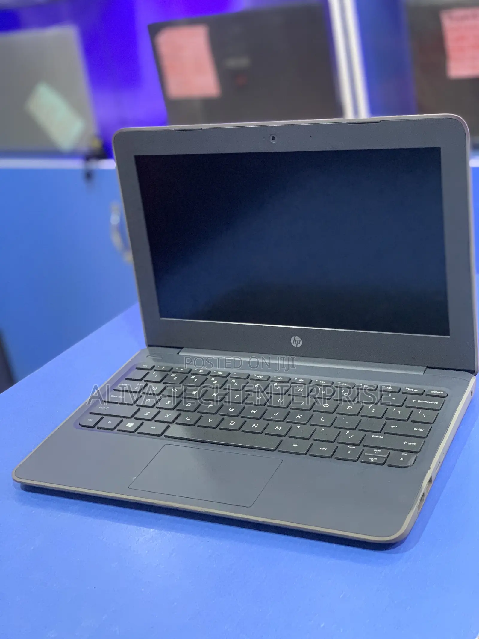 Laptop HP Stream 11 Pro G4 EE 4GB Intel SSD 60GB