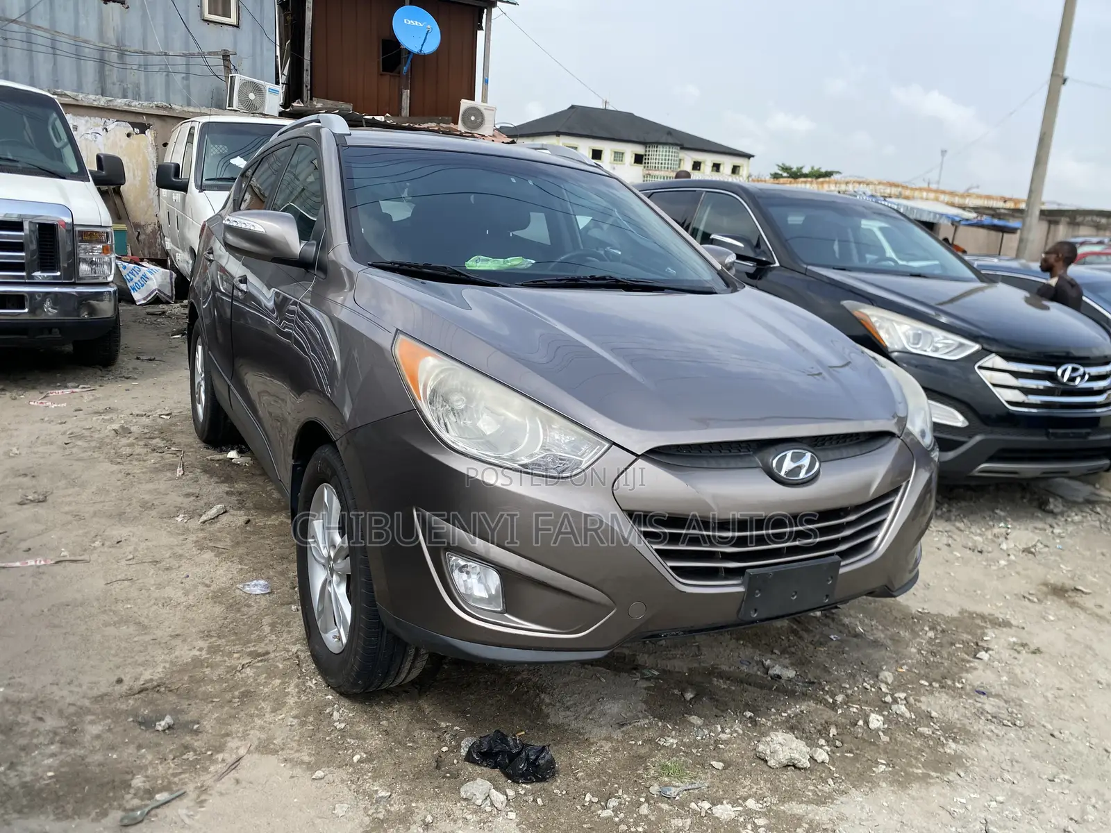 Hyundai Tucson 2013 Brown