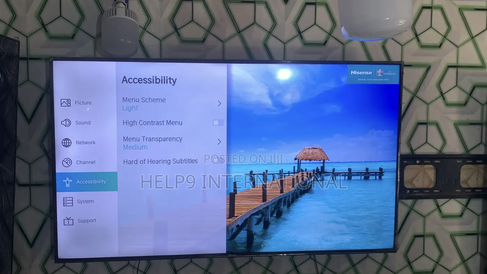 High-End 65” Hisense Ultra HD Smart TV With HDR Anyview