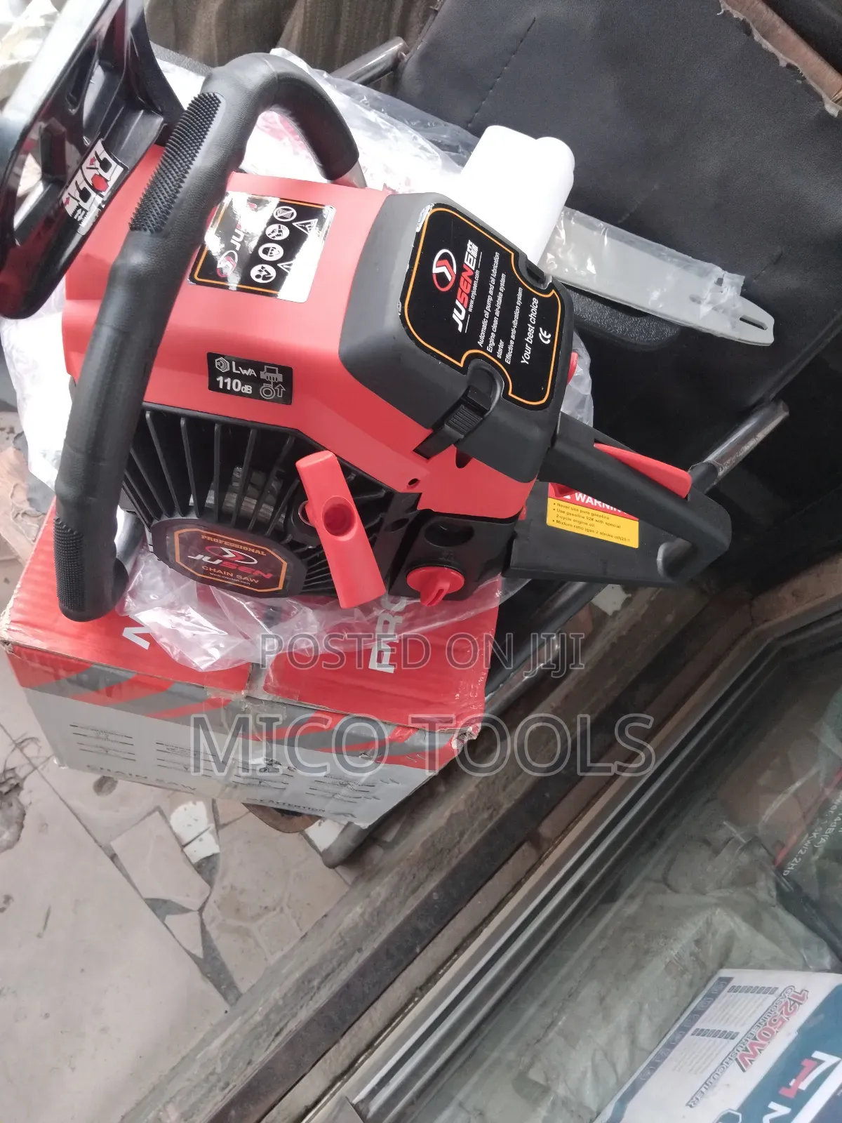 Chain Saw 20"