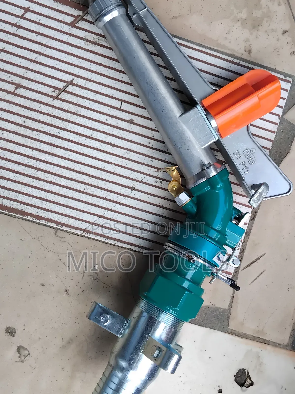 Irritating Sprayer 30