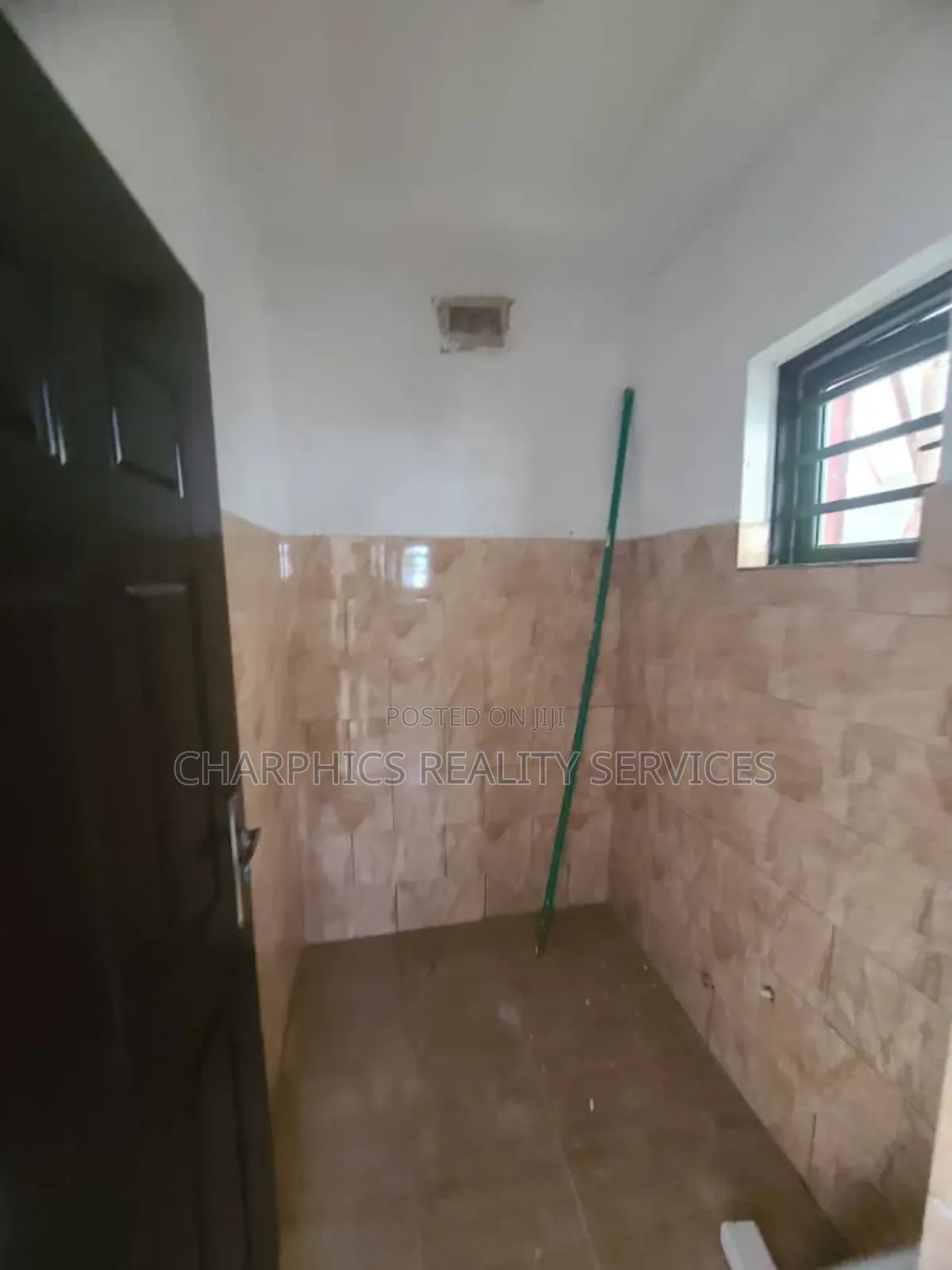 3bdrm Duplex in Life Camp for sale