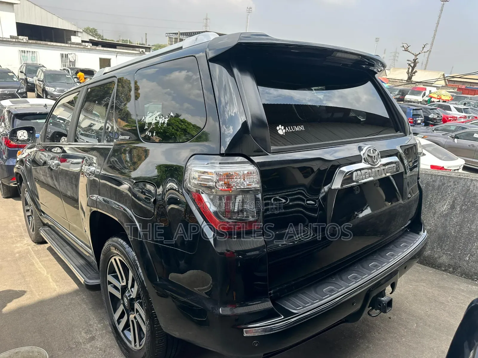 Toyota 4-Runner SR5 4x2 Premium 2018 Black