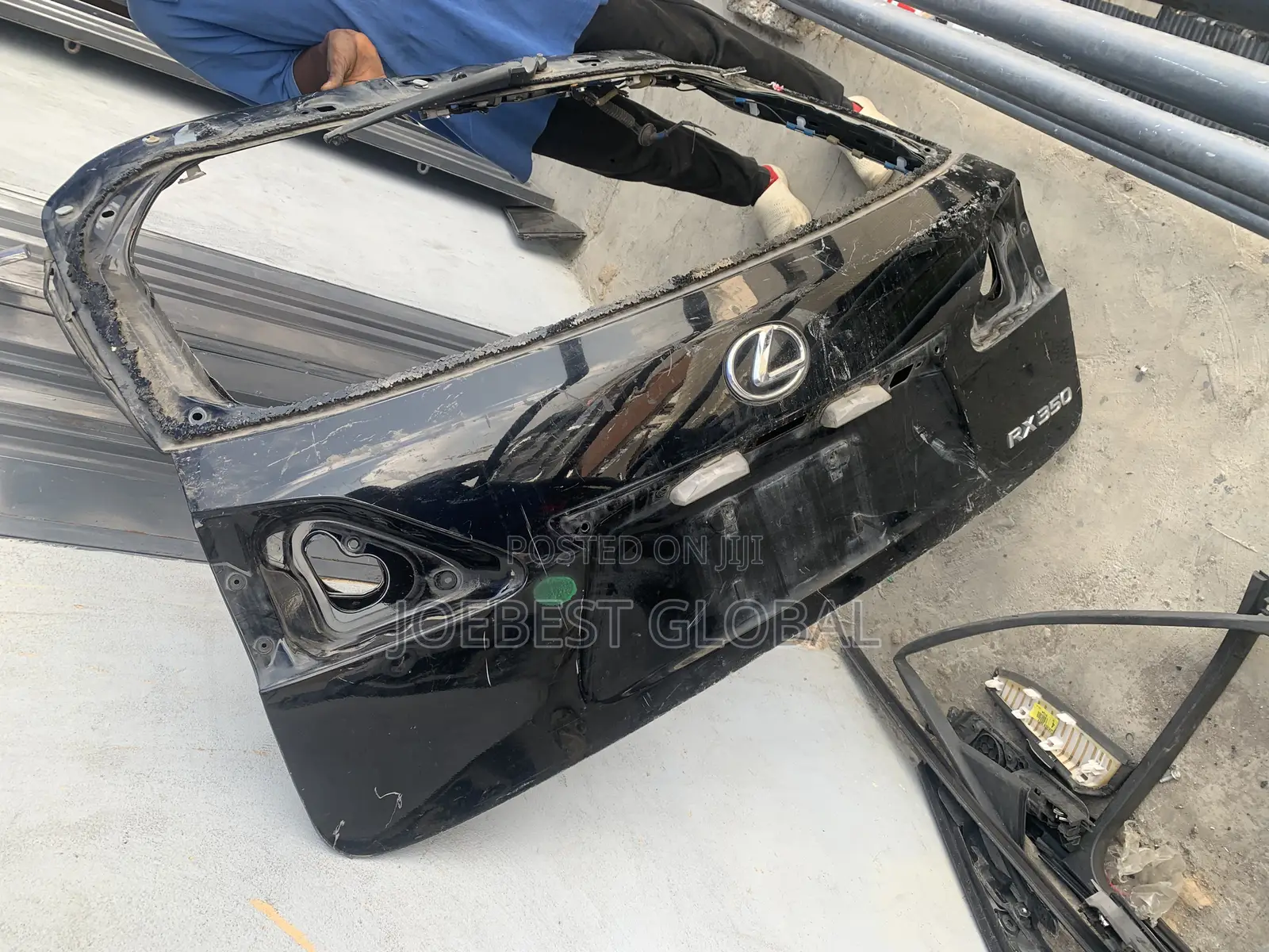 Empty Boot Lexus RX 350 2015